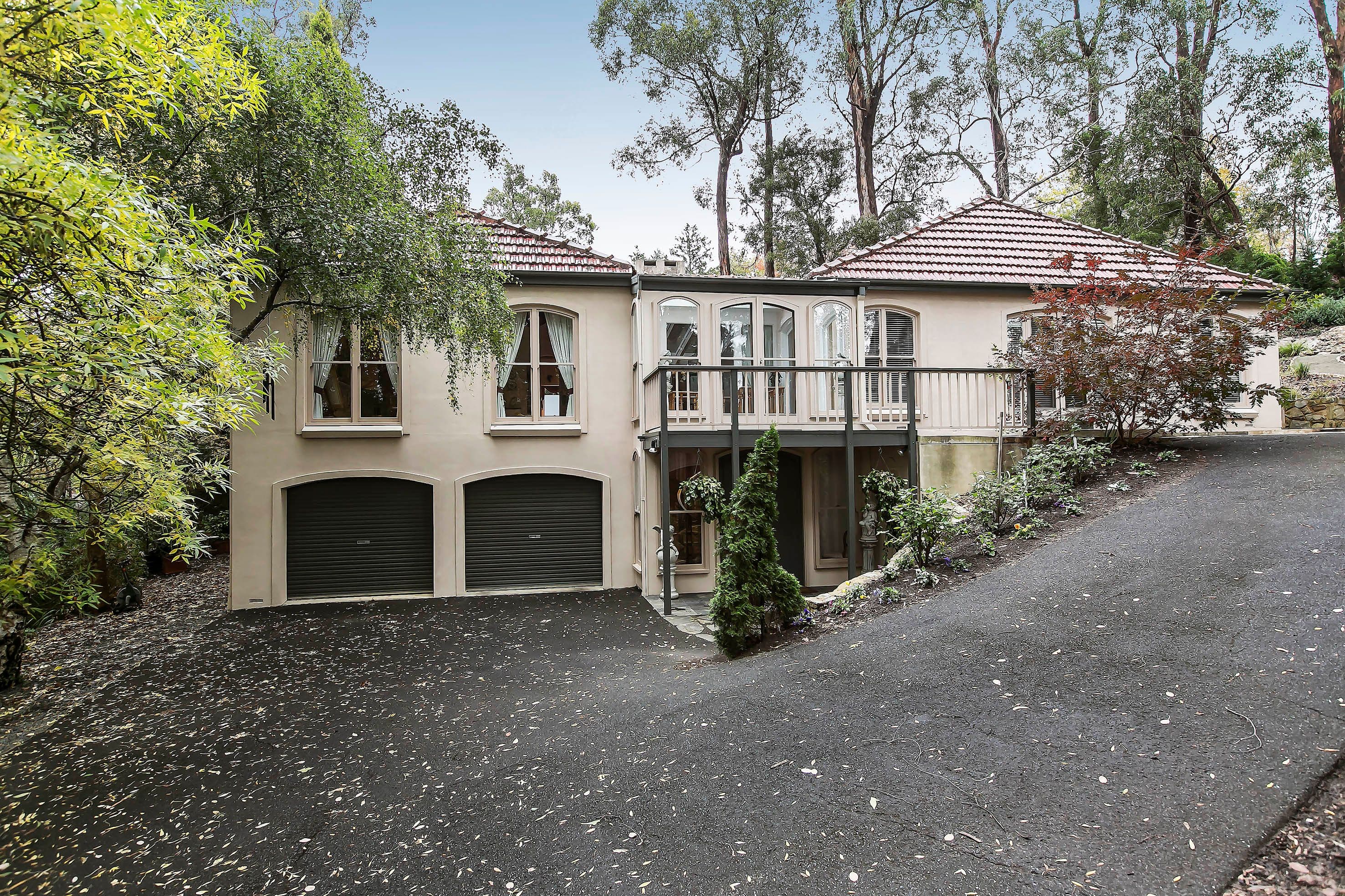 17 Bracken Road, Stirling SA 5152, Stirling - Image 1