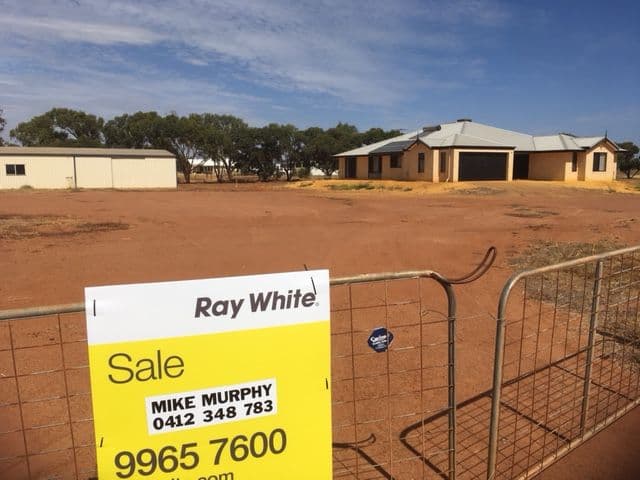 9 Horseshoe Court, Deepdale WA 6532, Deepdale - Image 1