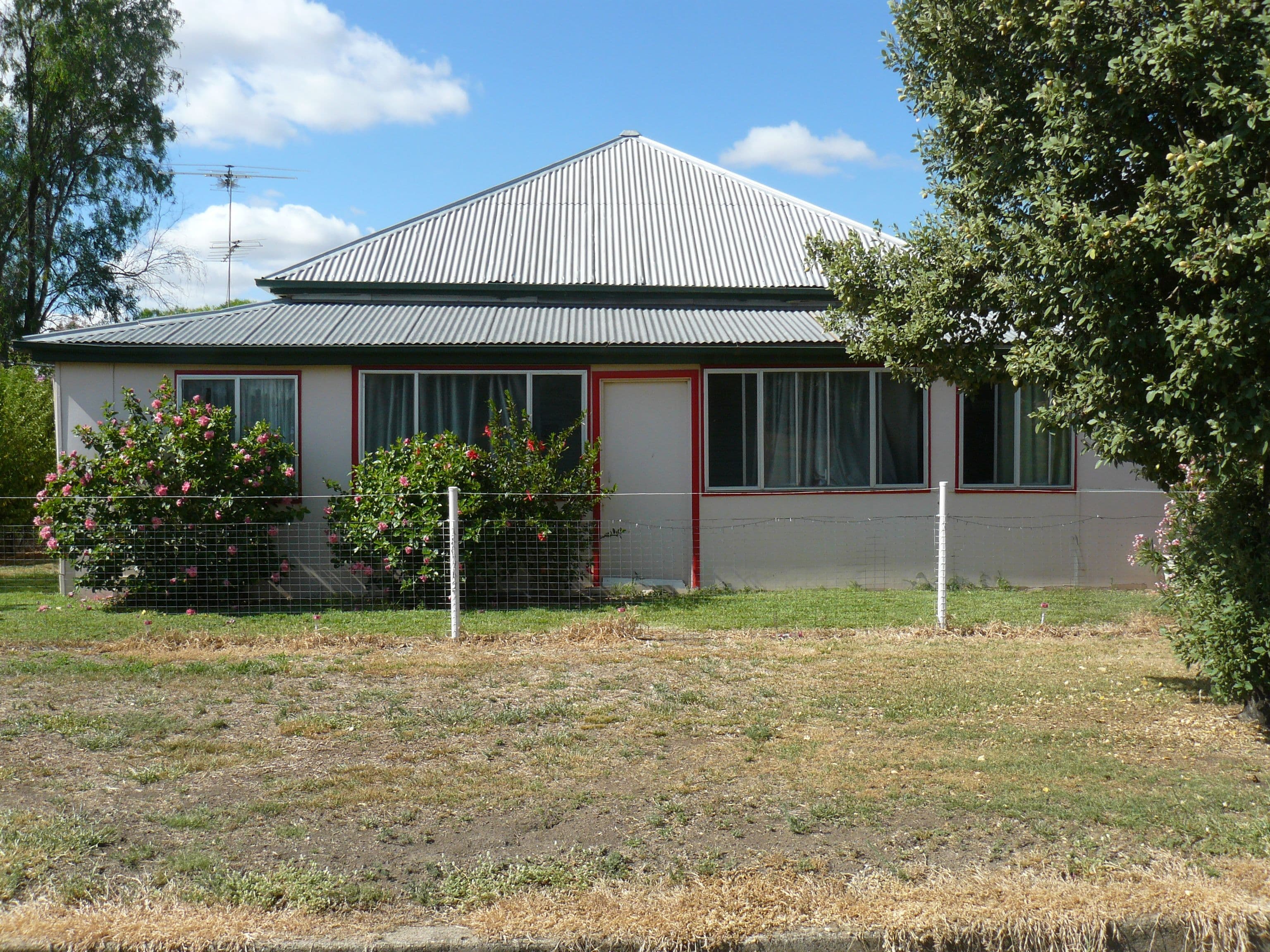 76 Paramellowa Street, Pallamallawa - Image 1
