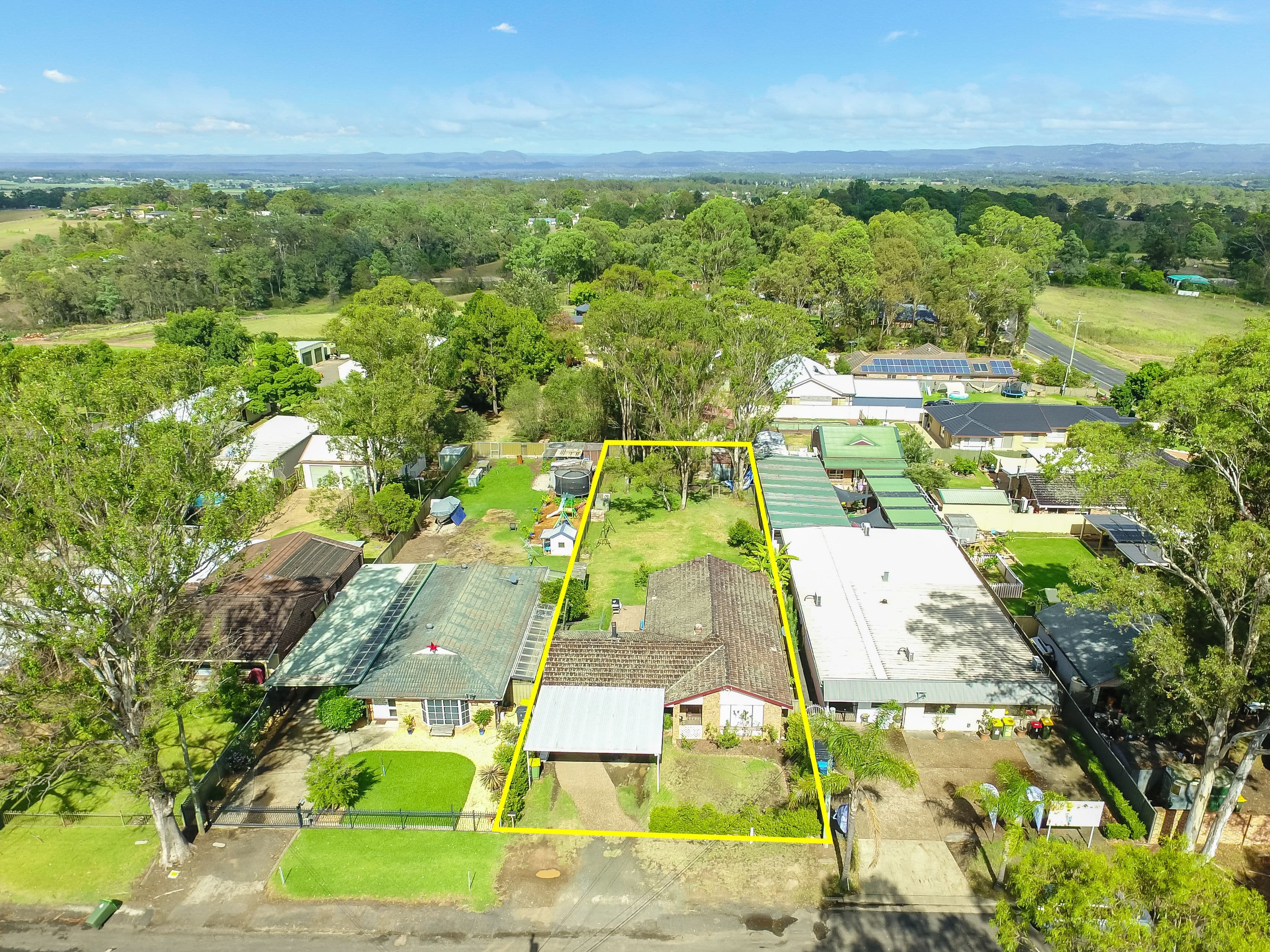 6 Hibberts Lane, Freemans Reach - Image 1