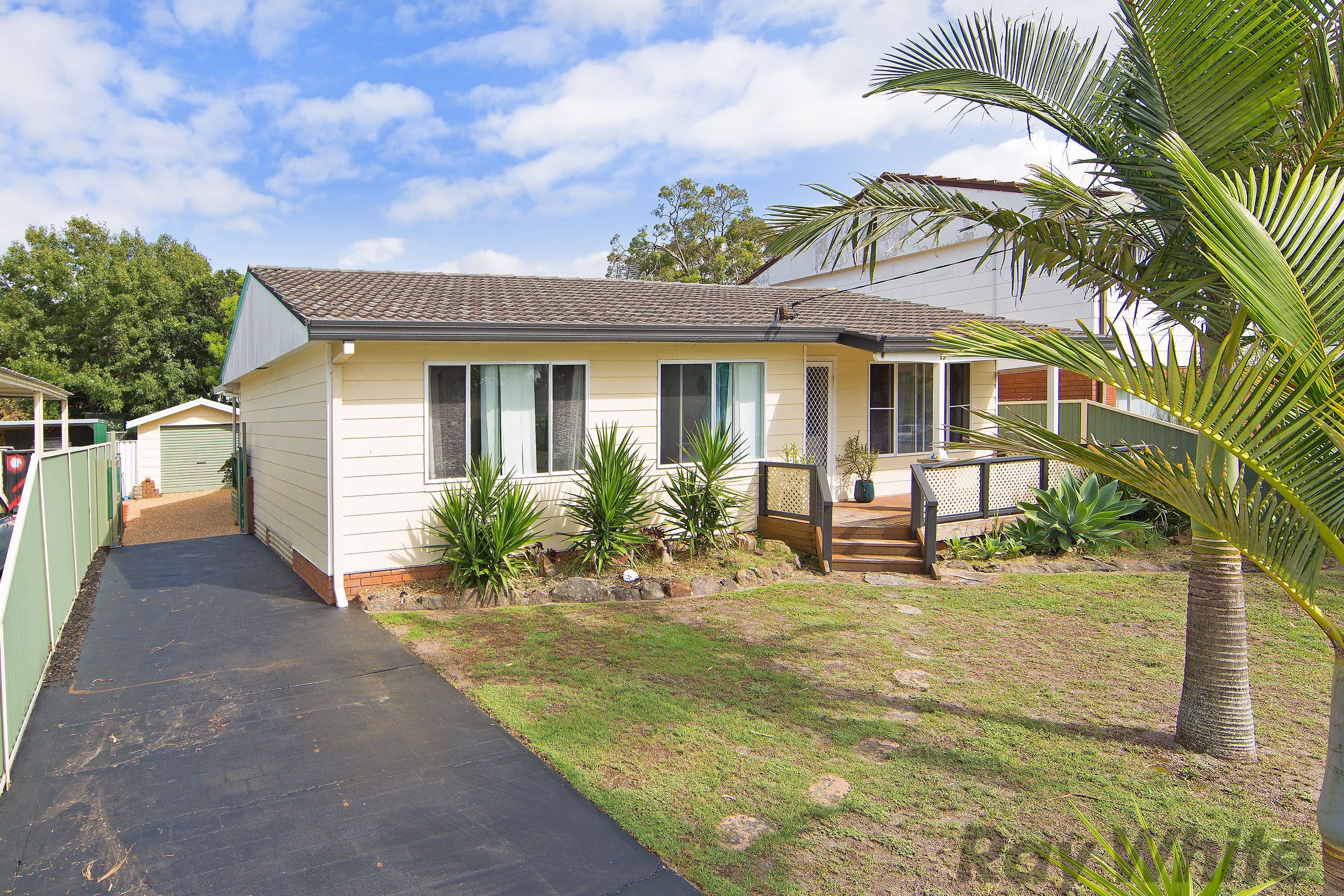 13 Kewalo Avenue, Budgewoi - Image 1