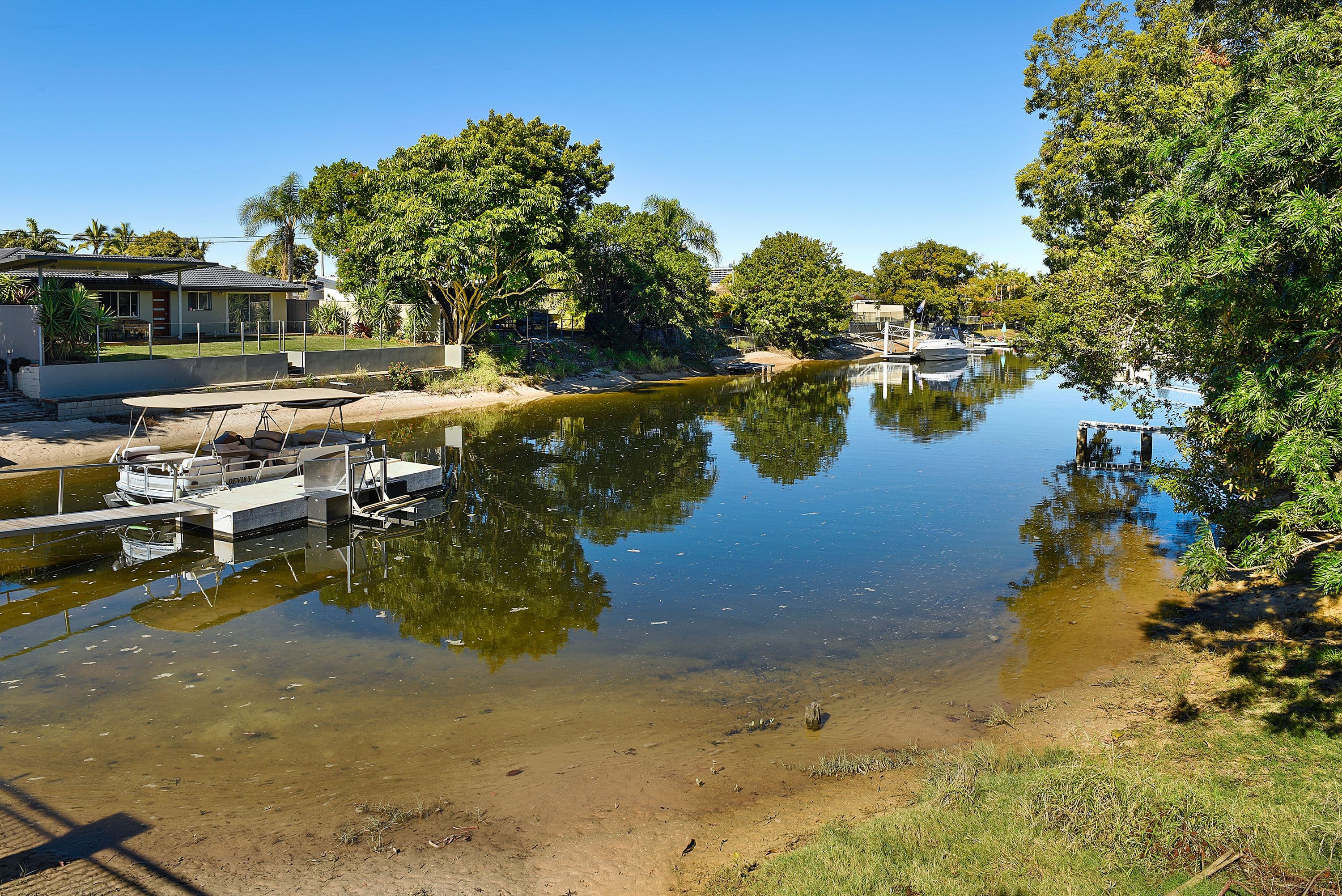 70 T E Peters Drive, Broadbeach Waters QLD 4218, Broadbeach Waters - Image 1