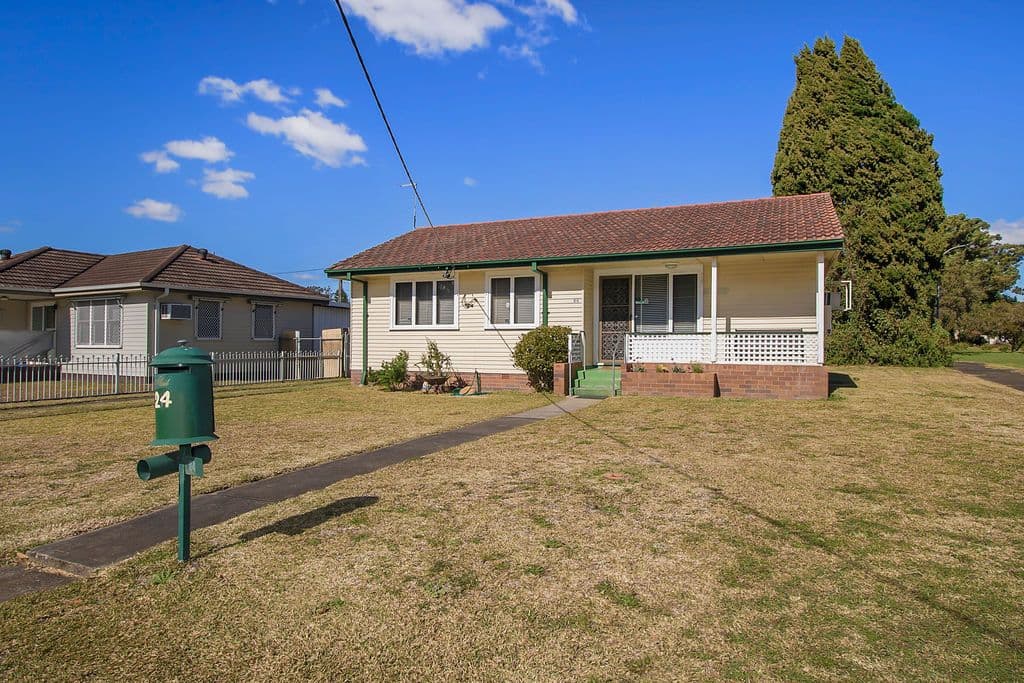 24 Mawson Drive, Cartwright - Image 1