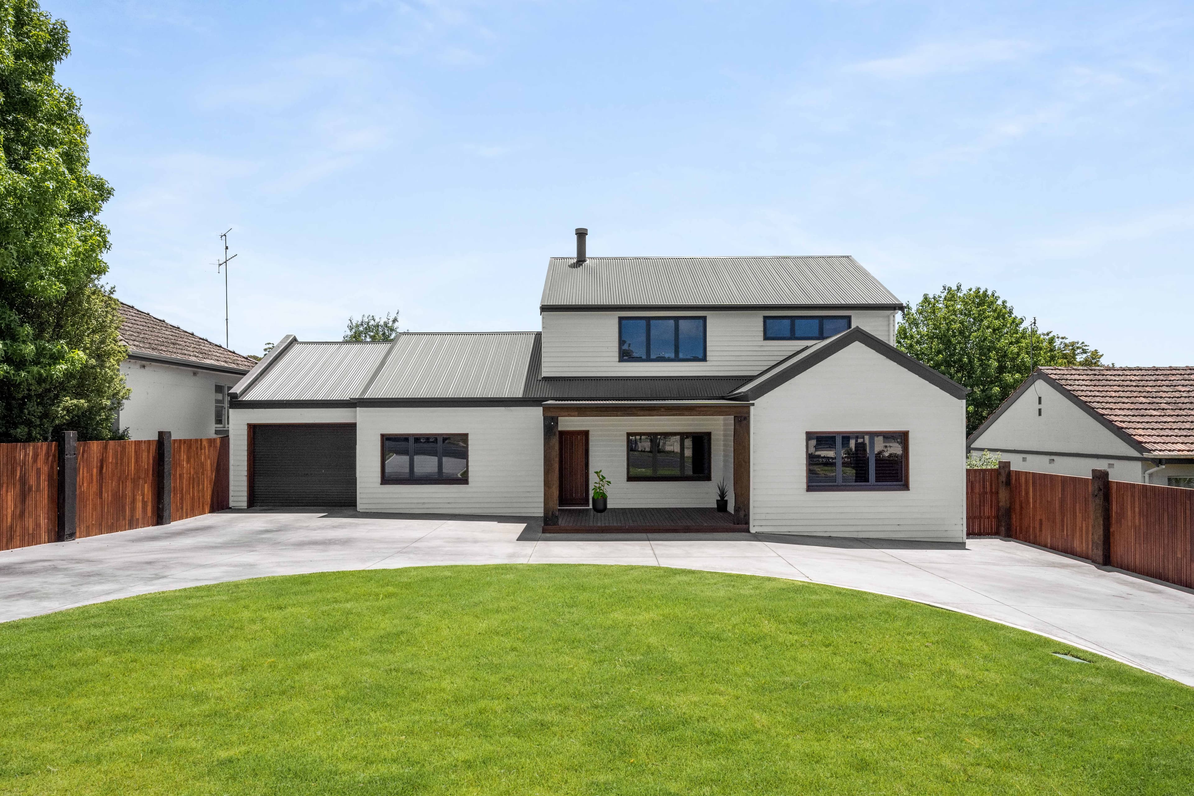 96 Crouch Street South, Mount Gambier SA 5290, Mount Gambier - Image 1