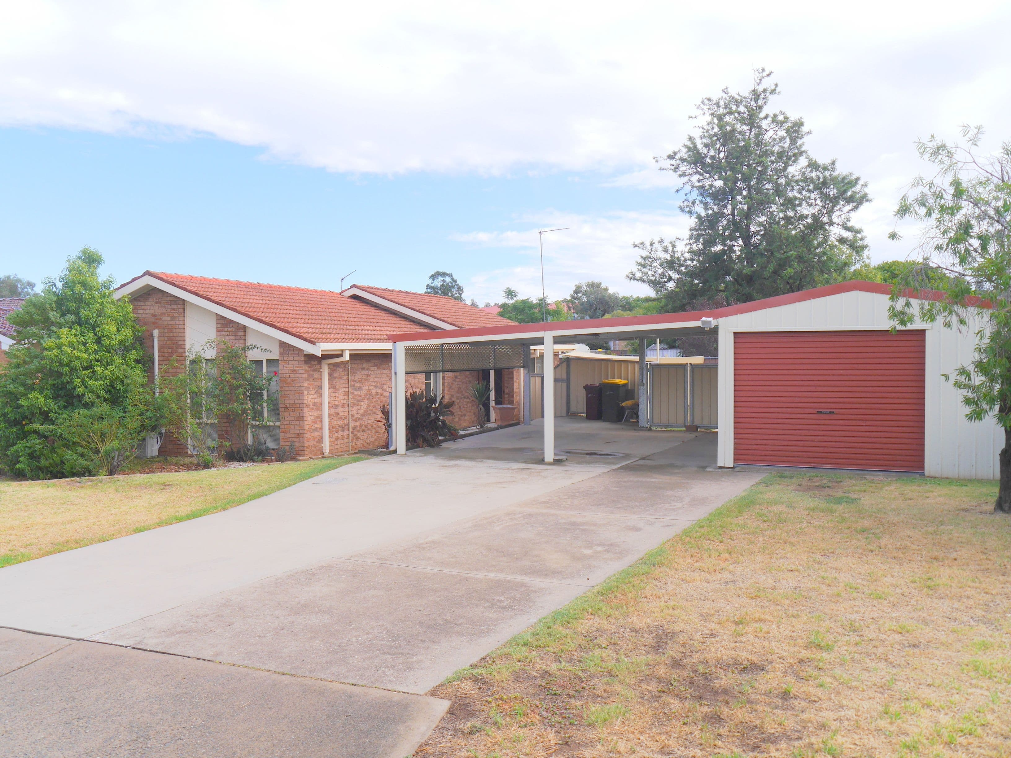 2 Echuca Place, Cowra - Image 1
