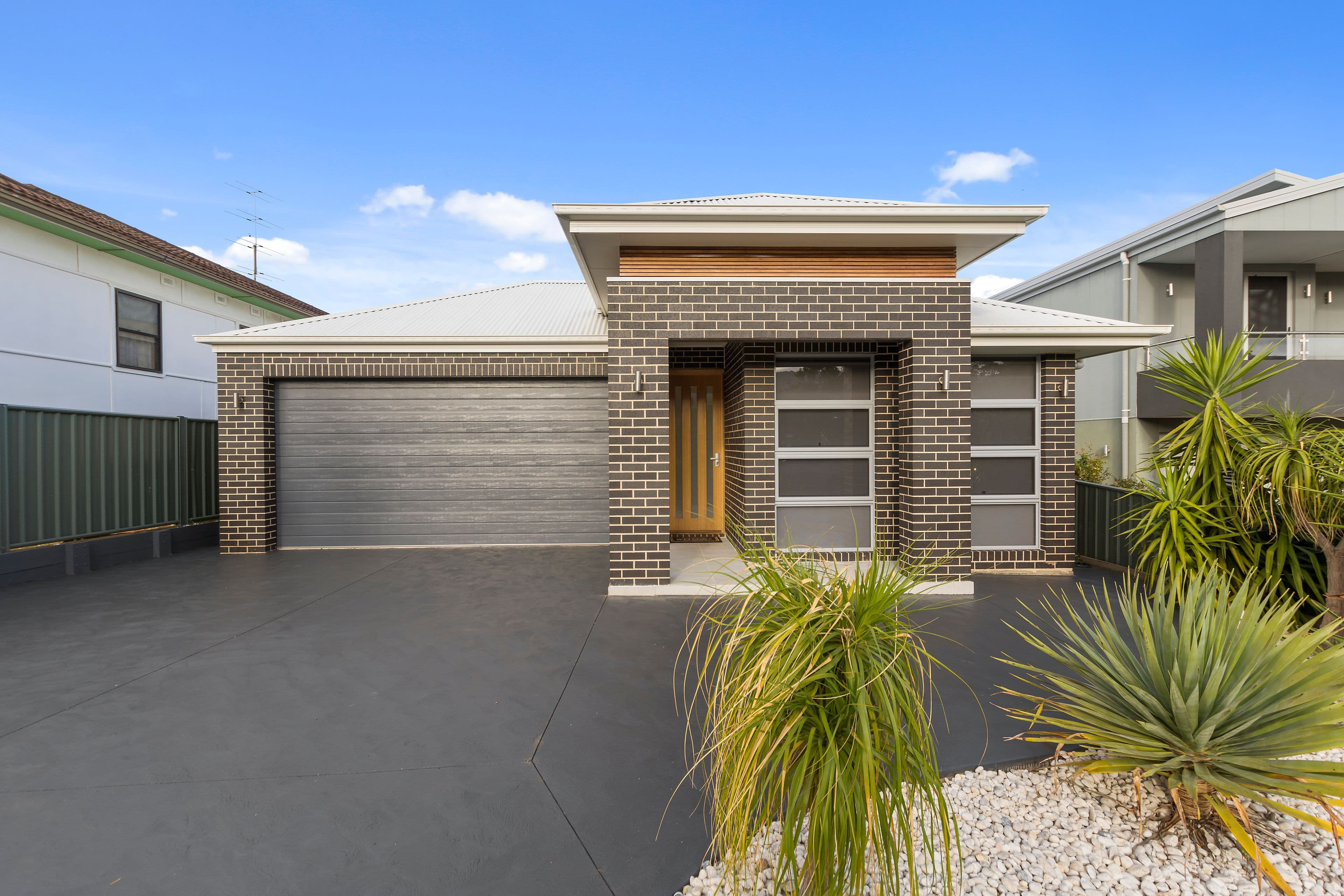 73 Franklin Avenue, Woonona - Image 1
