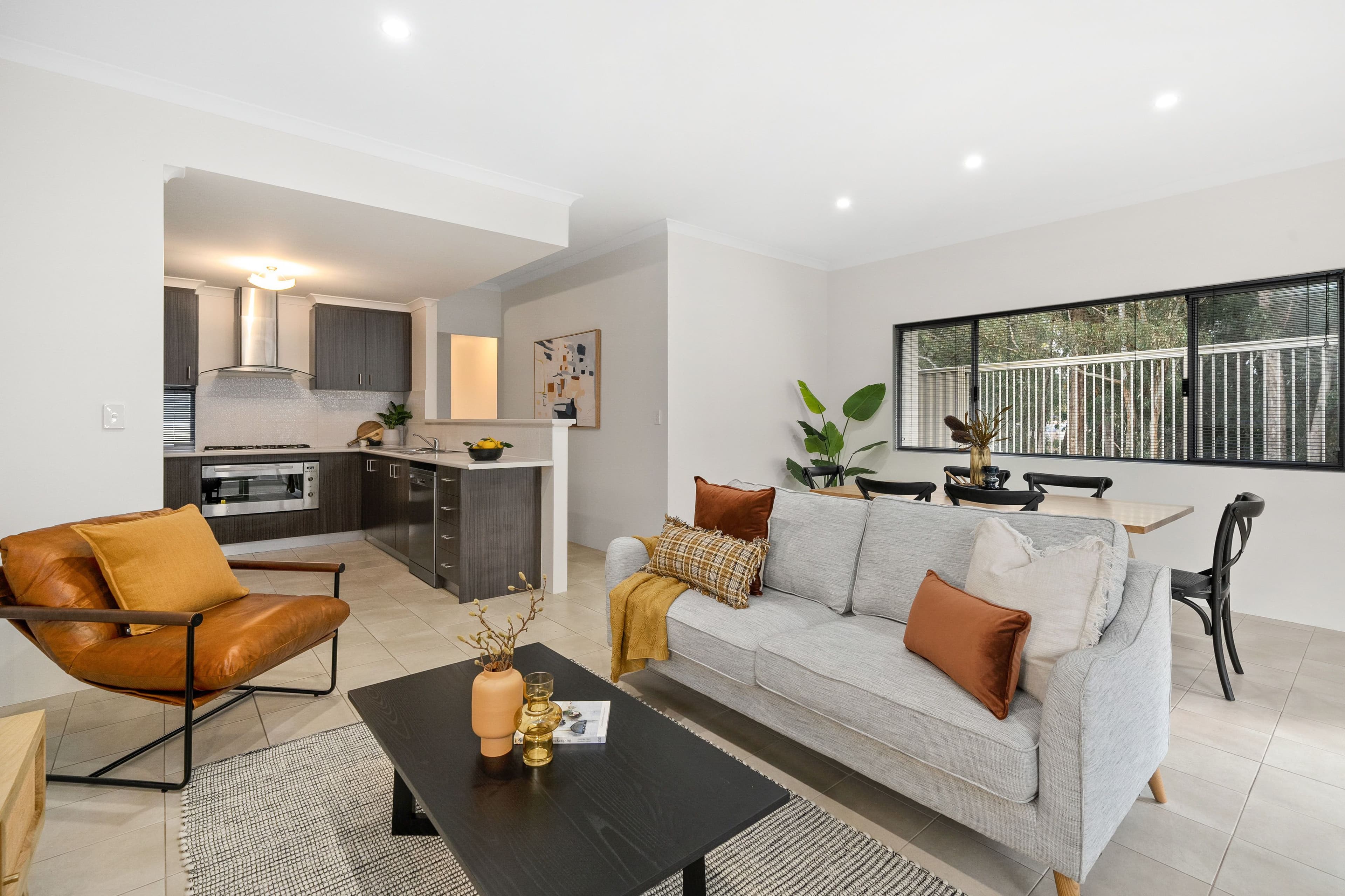 124A Runnymede Gate, Wellard WA 6170, Wellard - Image 1