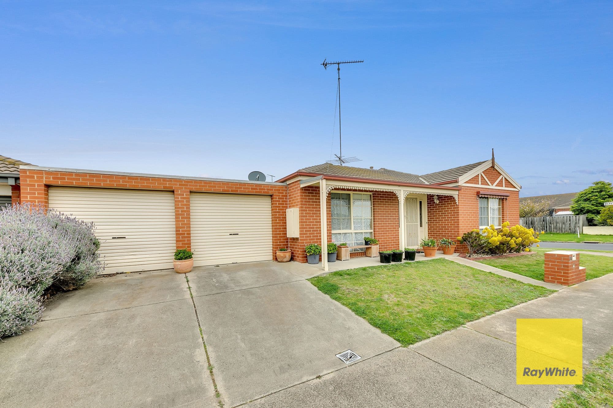 34 Meadenhall Drive, St Albans Park VIC 3219, St Albans Park - Image 1