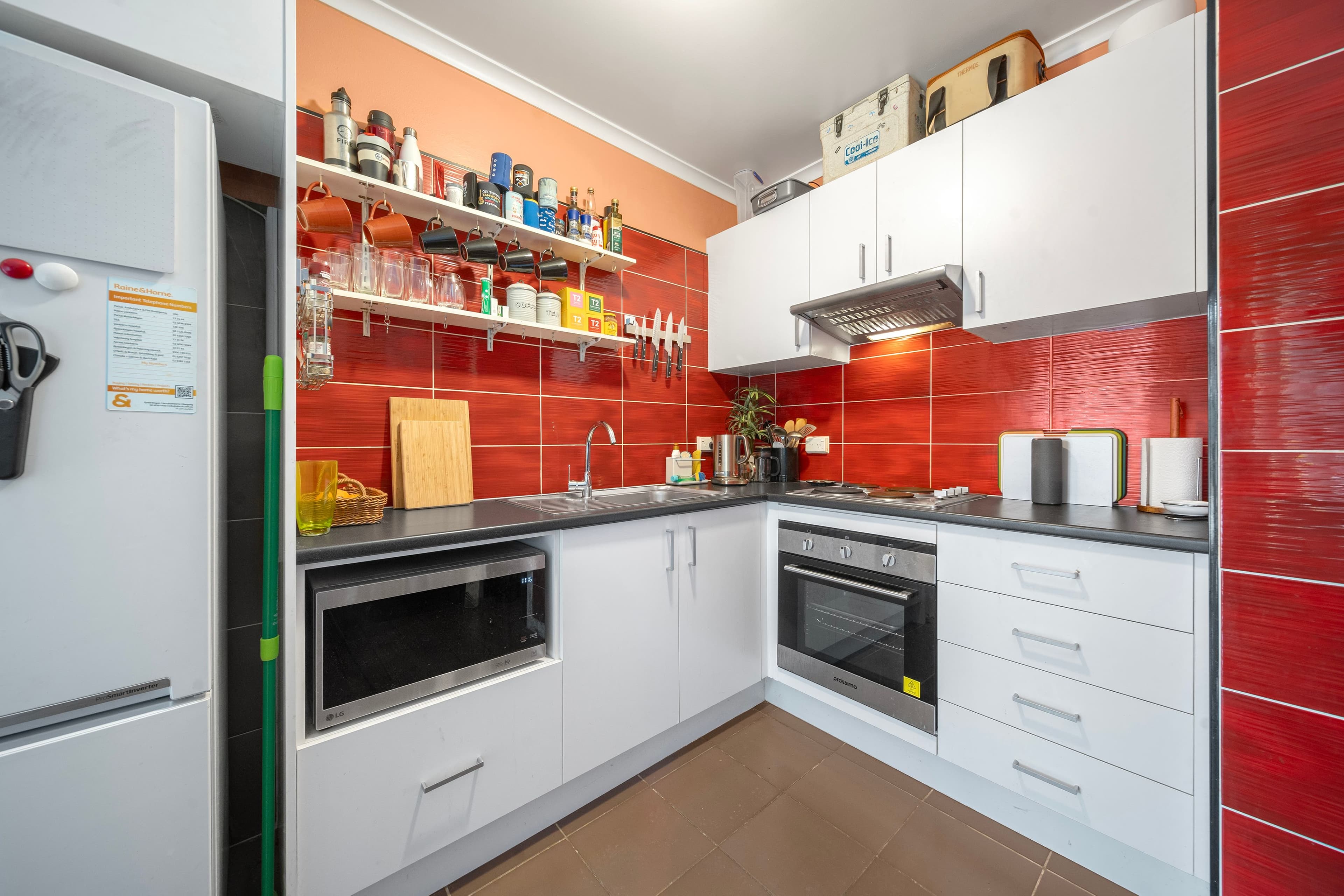 122 Henderson Road, Queanbeyan NSW 2620, Queanbeyan - Image 1