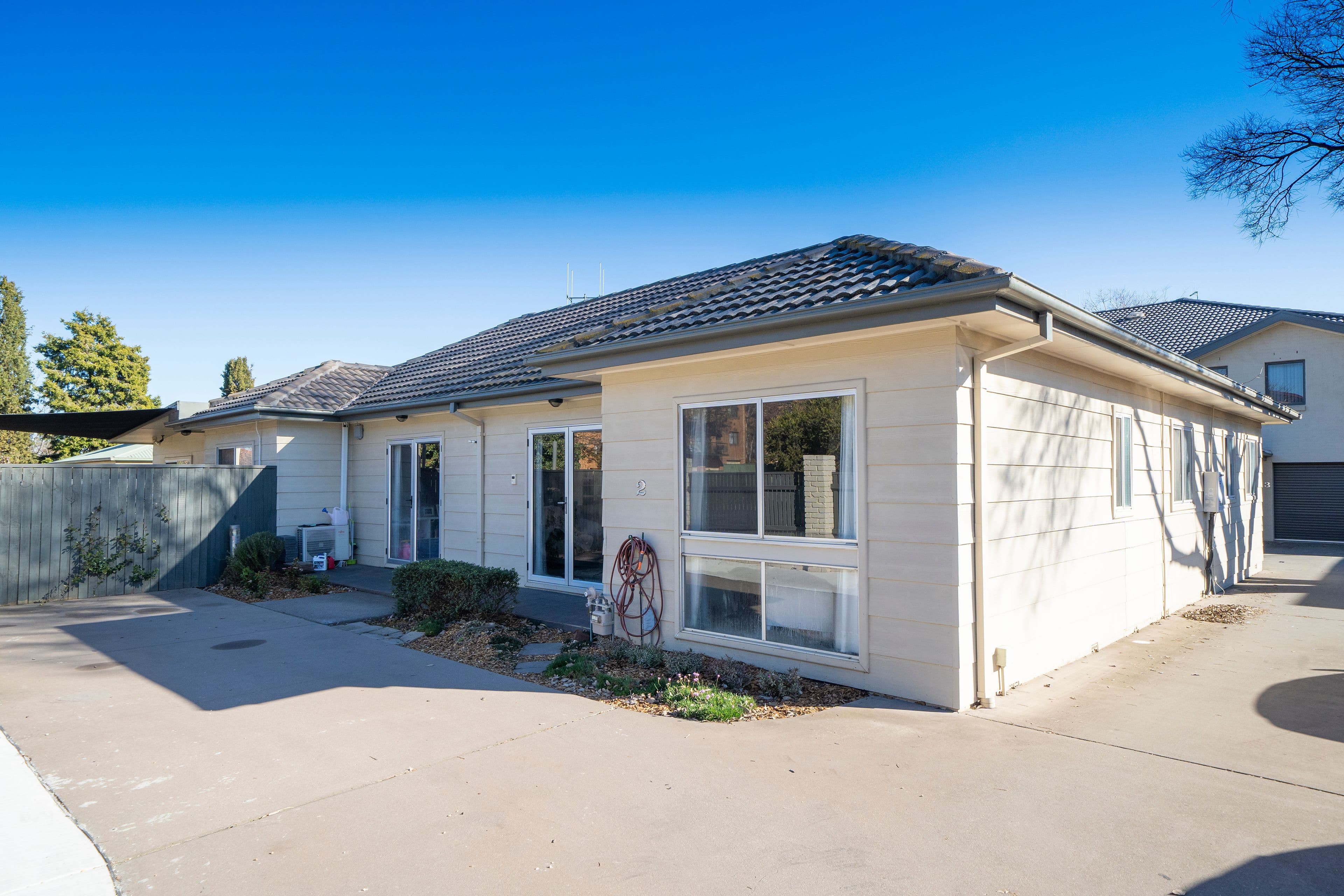 18 Mowatt Street, Queanbeyan East NSW 2620, Queanbeyan East - Image 1