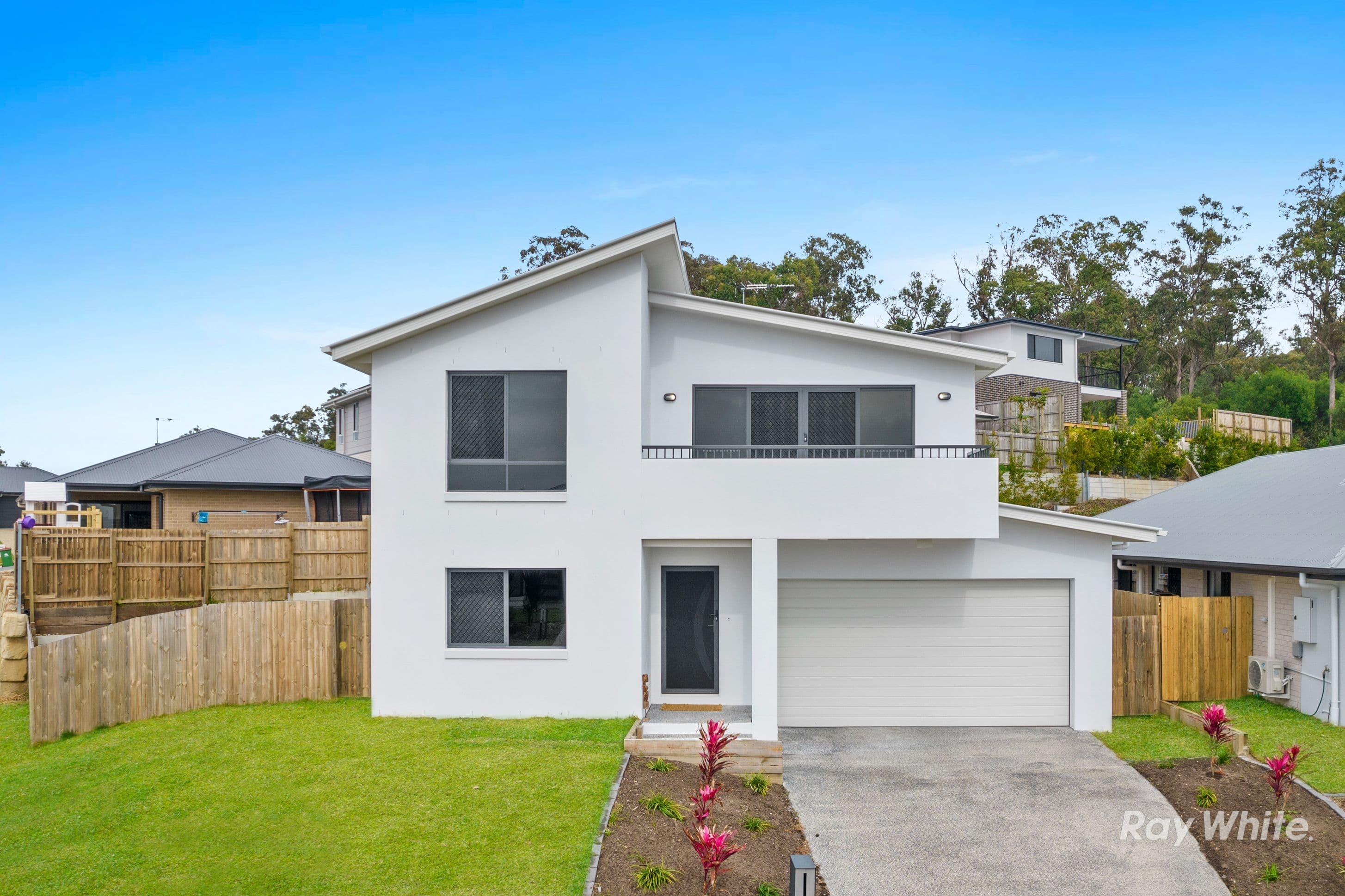 4 Spinneret Court, Bahrs Scrub QLD 4207, Bahrs Scrub - Image 1