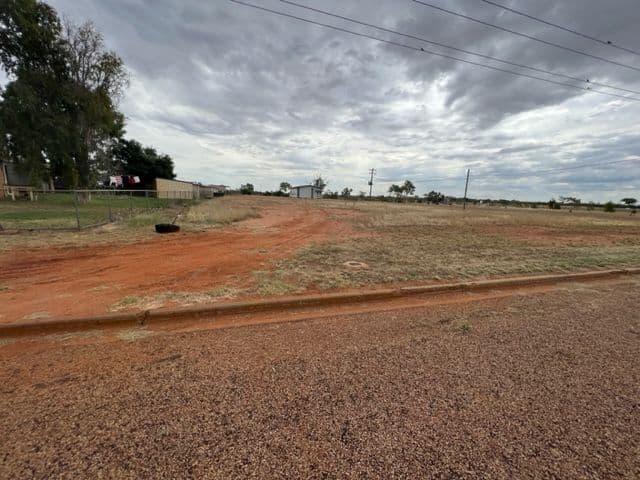2 Miles Street, Jundah QLD 4736, Jundah - Image 1