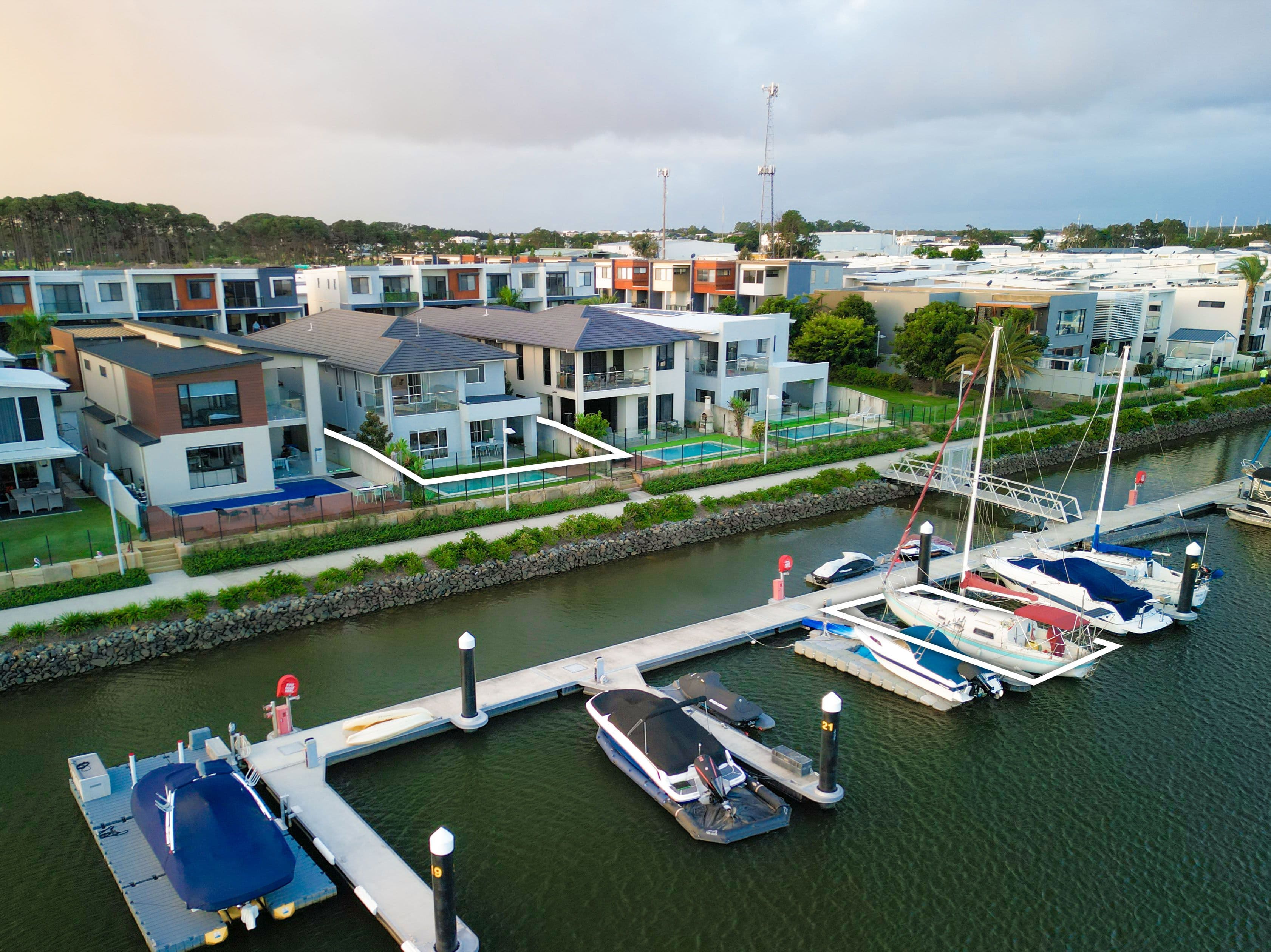 21 Park Cove Boulevard, Hope Island QLD 4212, Hope Island - Image 1