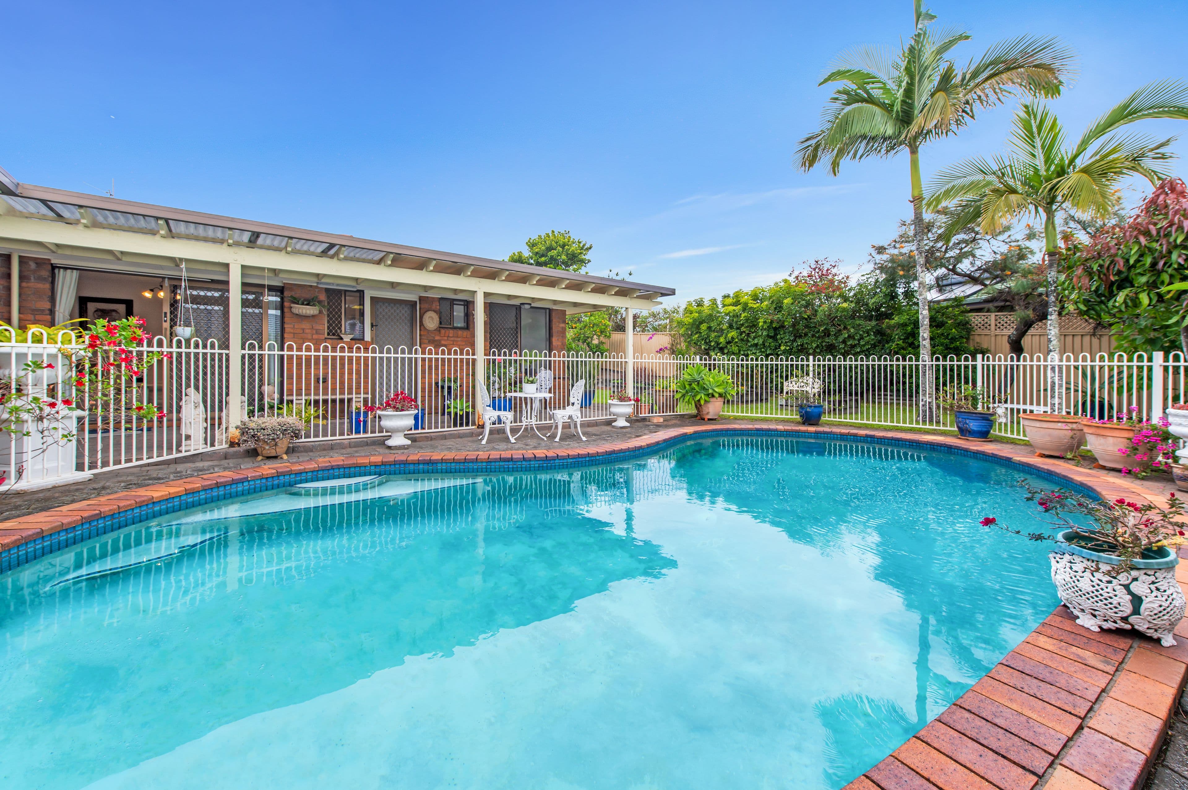 21 Redleaf Court, Burleigh Waters QLD 4220, Burleigh Waters - Image 1