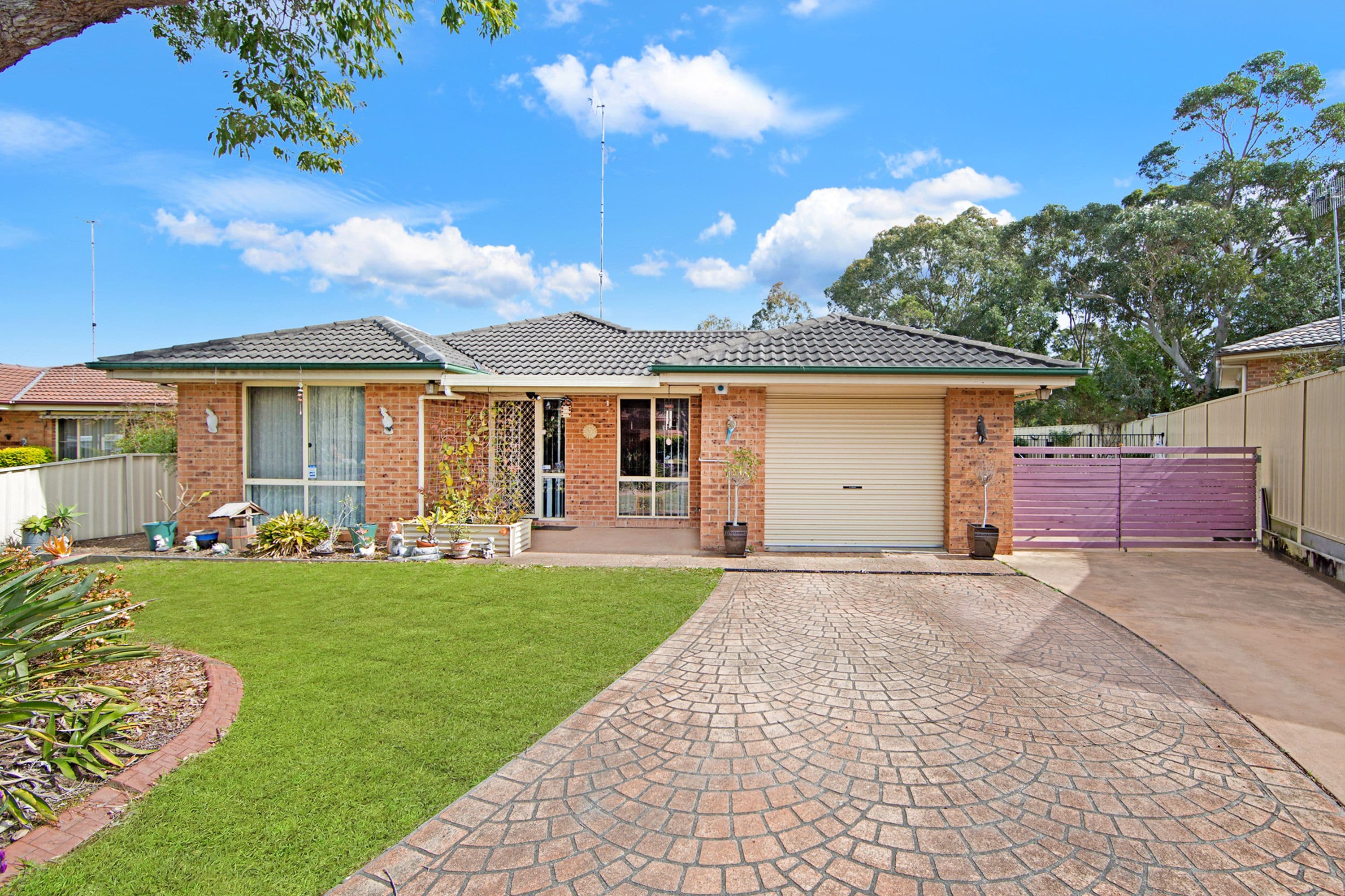 16 Scribbly Gum Close, San Remo - Image 1
