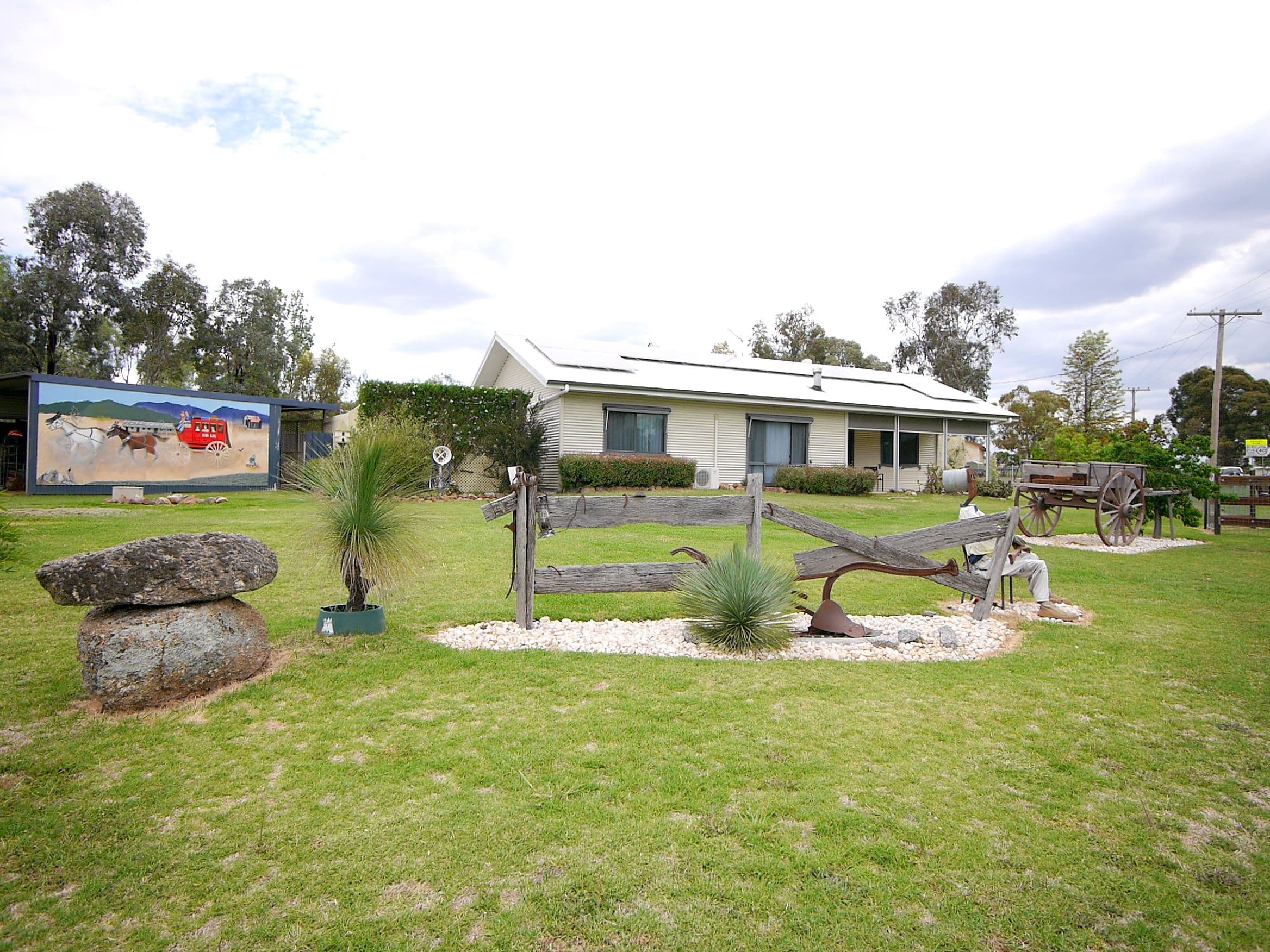 19 Rankin Street, Woodstock - Image 1