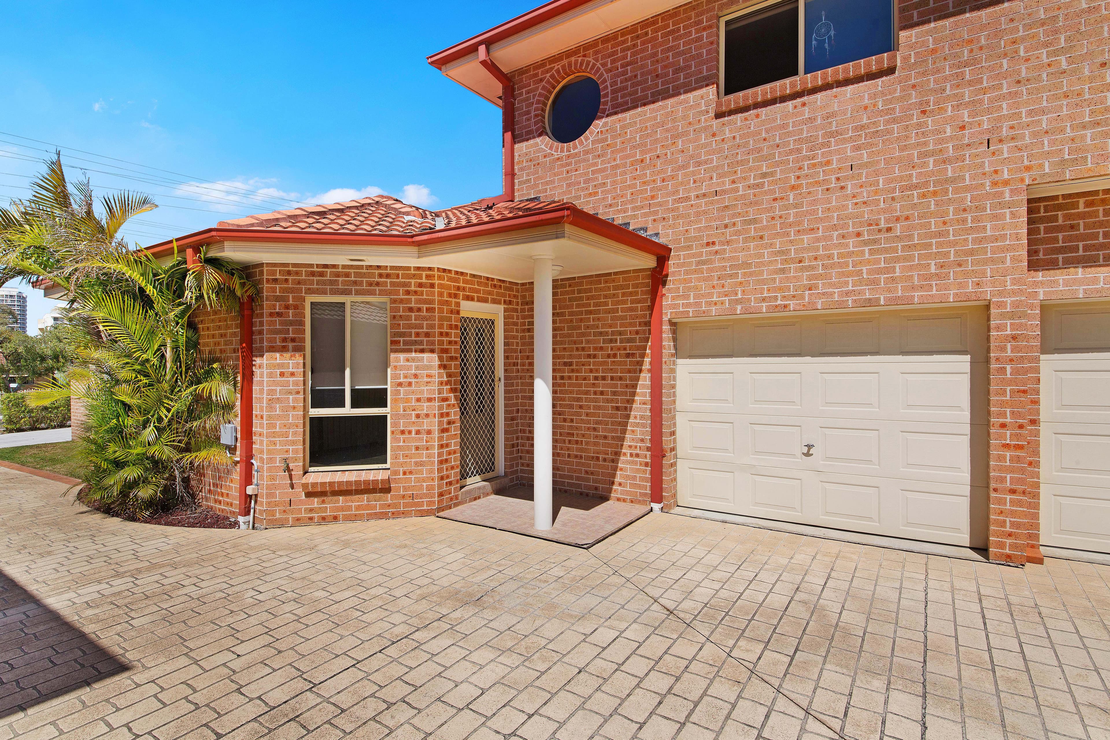 69 Oakland Avenue, The Entrance - Image 1