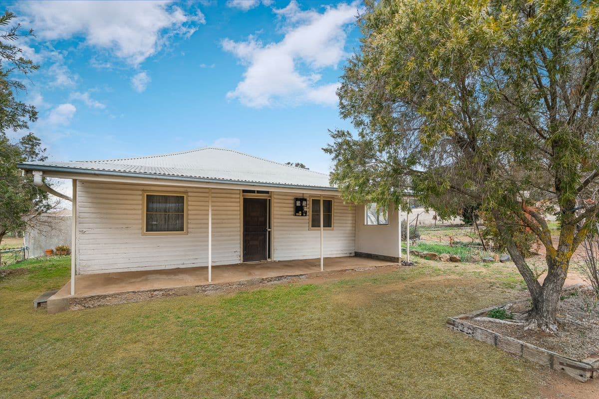 5045 The Escort Way, Cudal NSW 2864, Cudal - Image 1