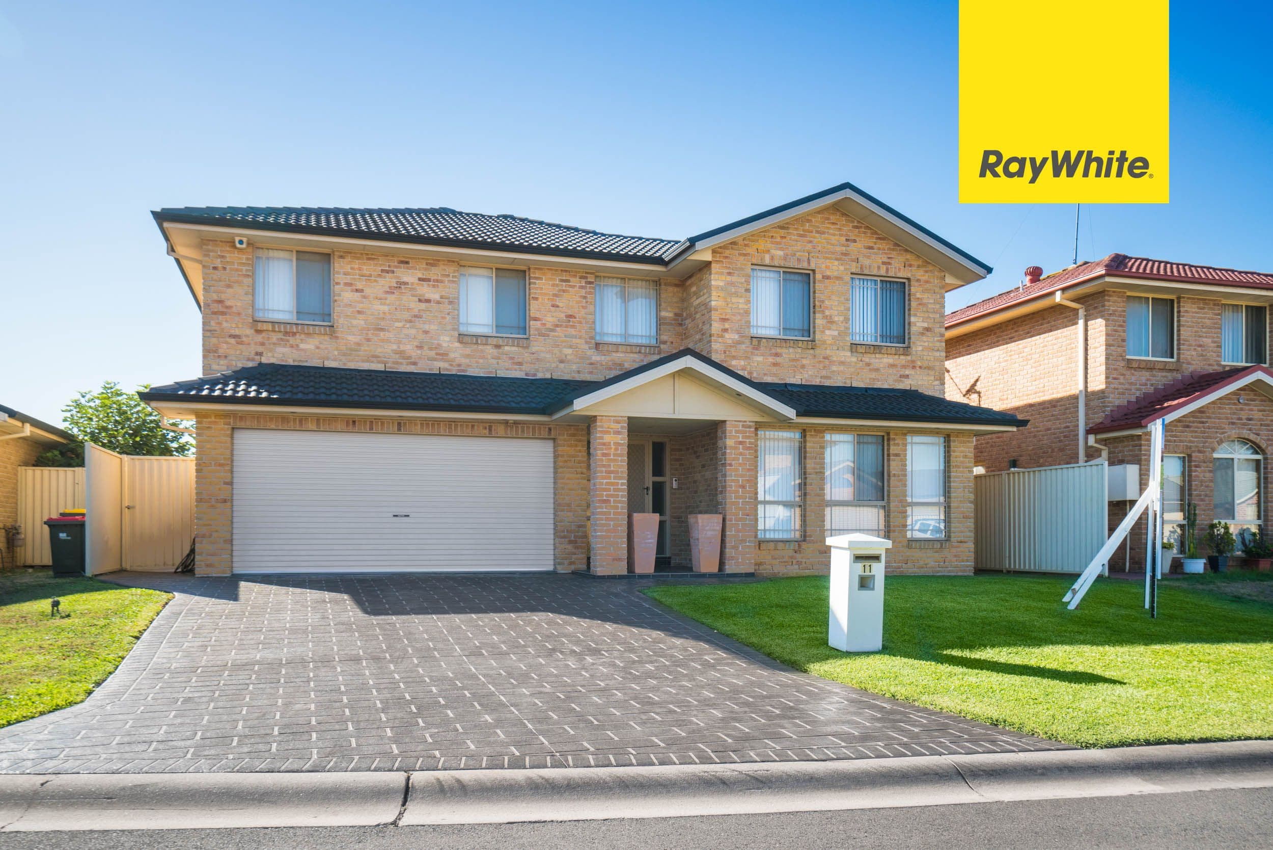 11 Domenic Close, Hoxton Park - Image 1