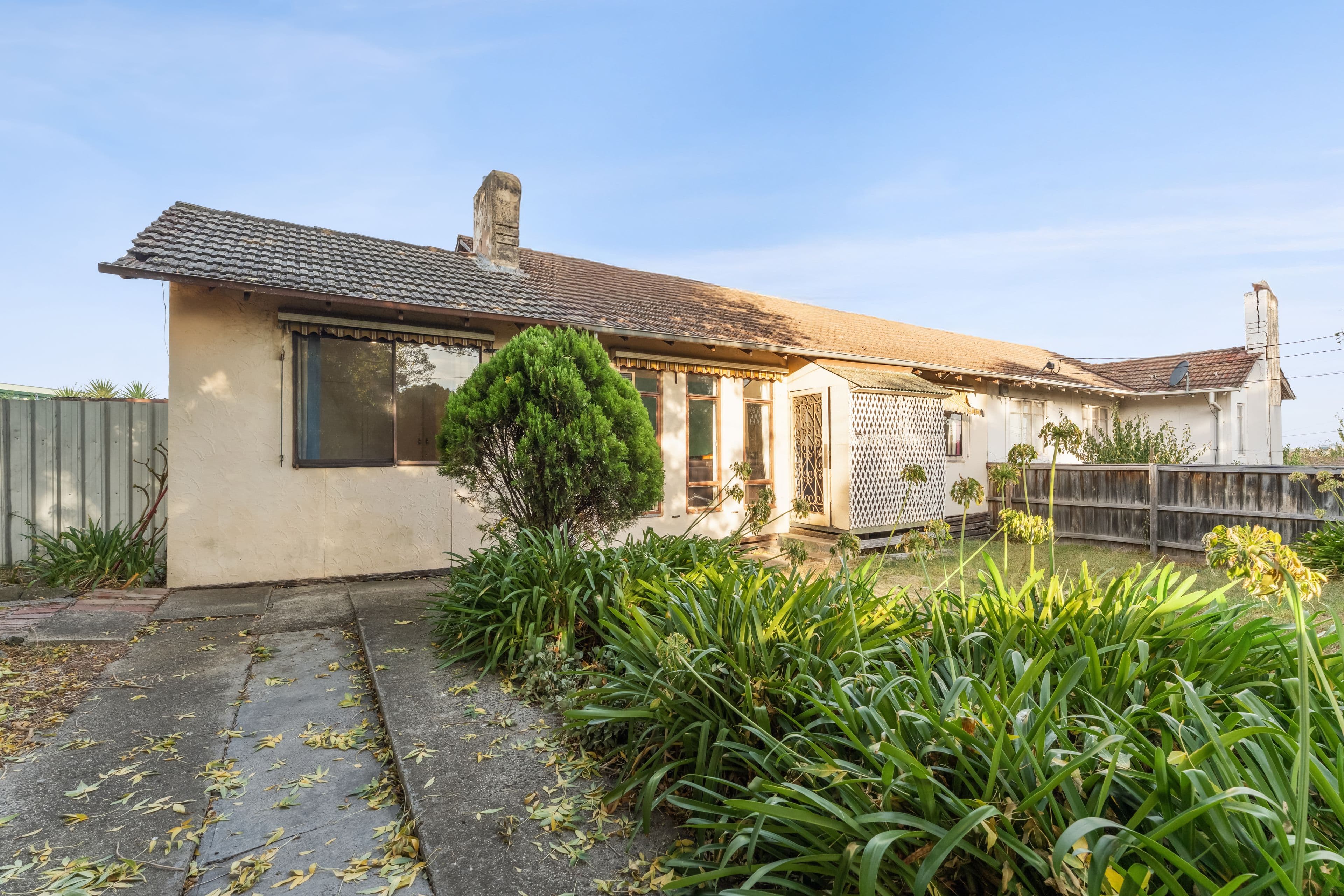 16 Oulton Crescent, Reservoir VIC 3073, Reservoir - Image 1
