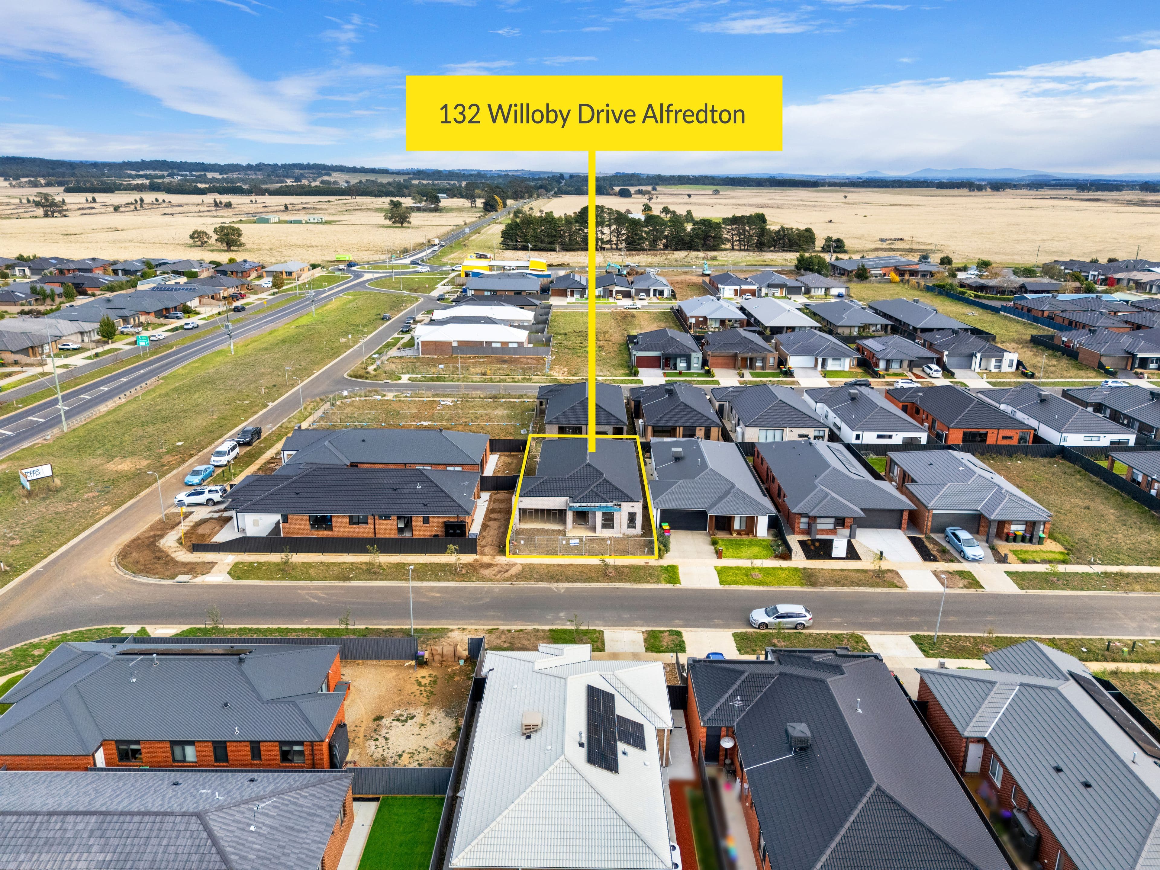 132 Willoby Drive, Alfredton VIC 3350, Alfredton - Image 1