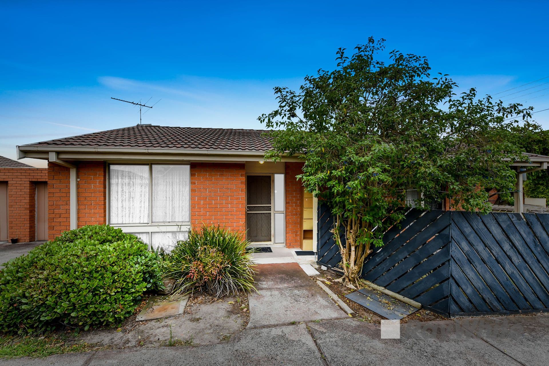 17 Parkview Close, Dandenong VIC 3175, Dandenong - Image 1