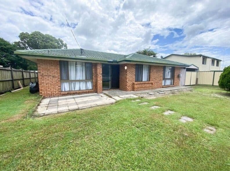 9 Leigh Street, Deception Bay QLD 4508, Deception Bay - Image 1