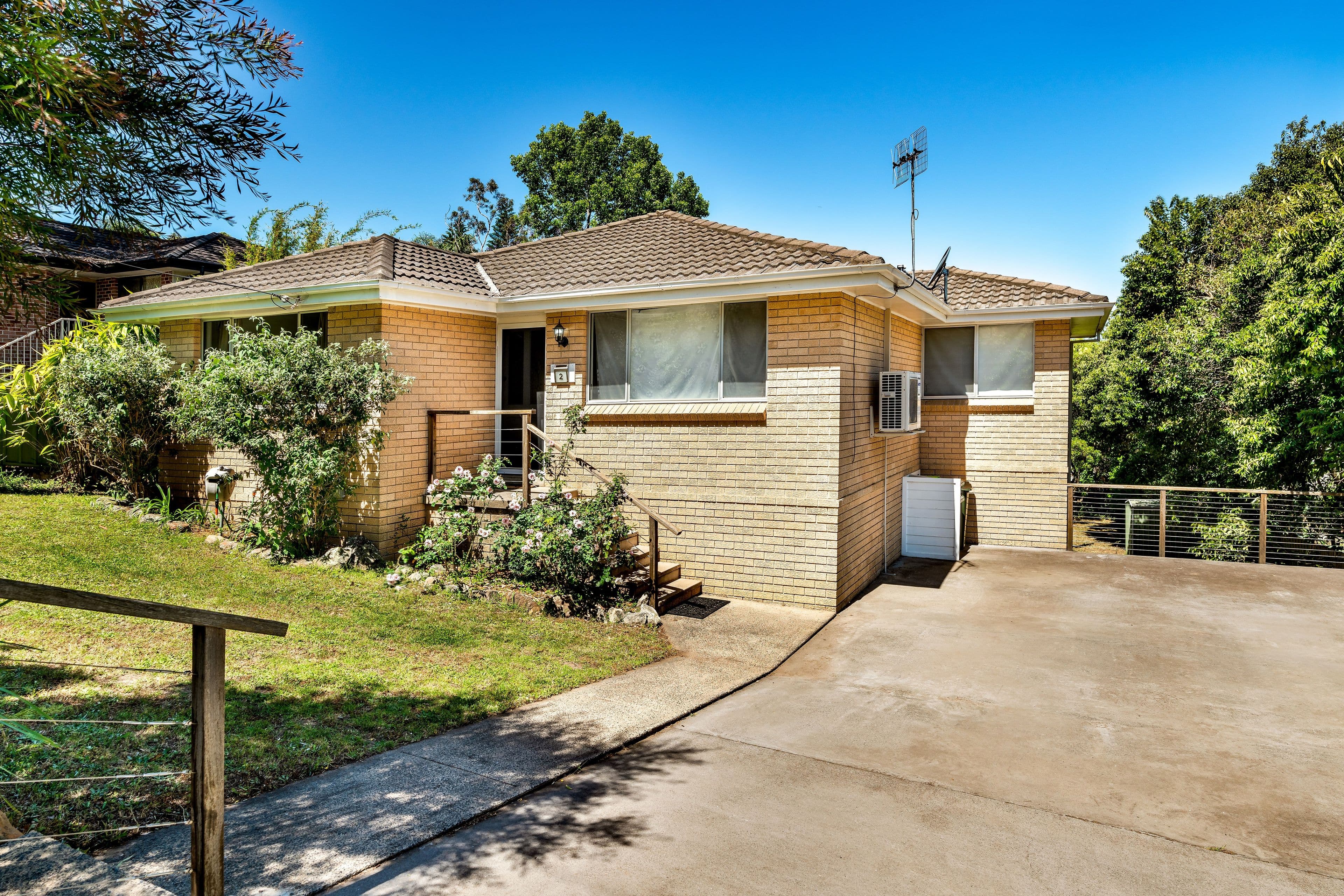 2 Kahlua Crescent, Bomaderry - Image 1