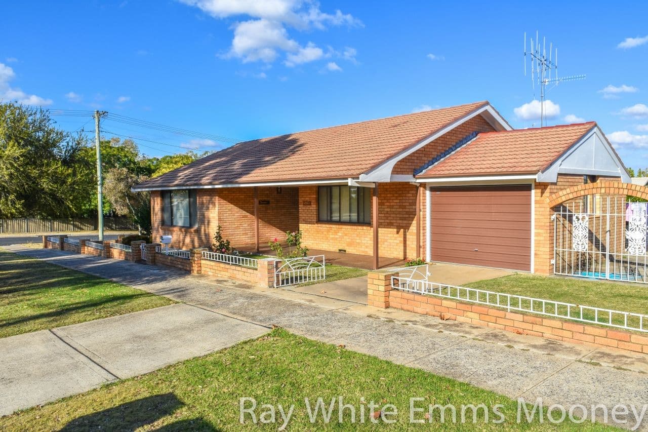 158 Seymour Street, Bathurst - Image 1