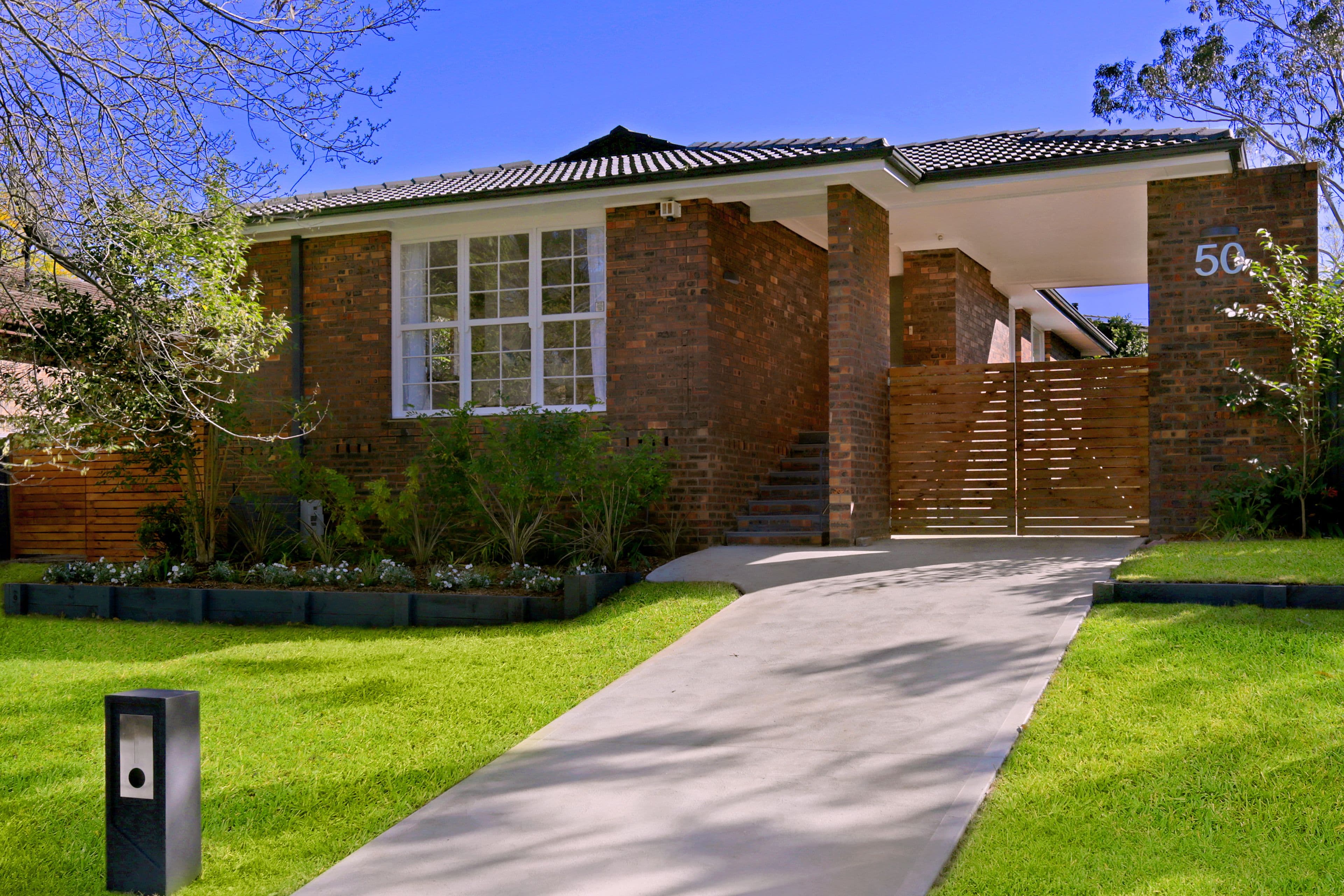 50 Camorta Close, Kings Park - Image 1