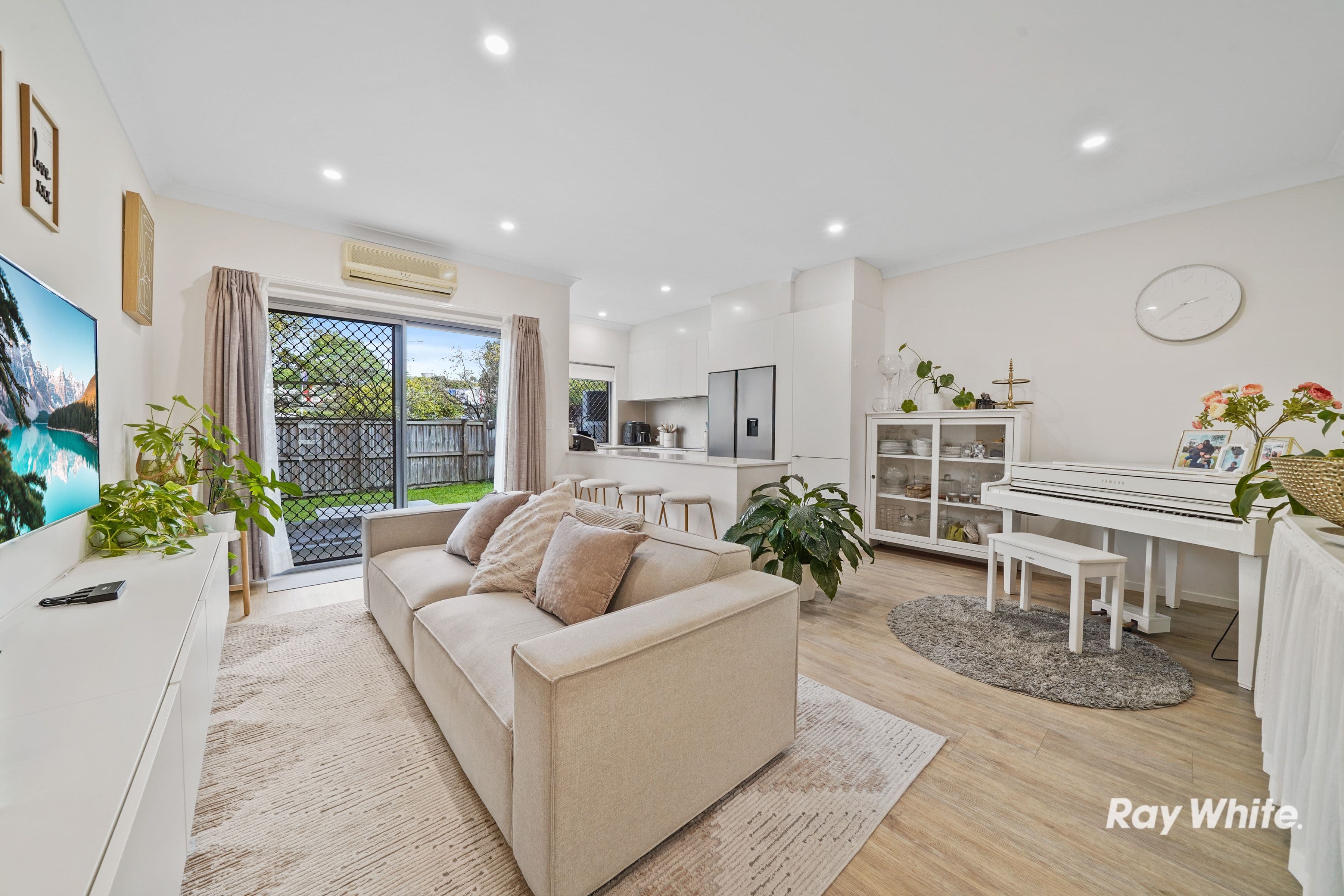 28/2-10 Cascade Drive, Underwood QLD 4119, Underwood - Image 1
