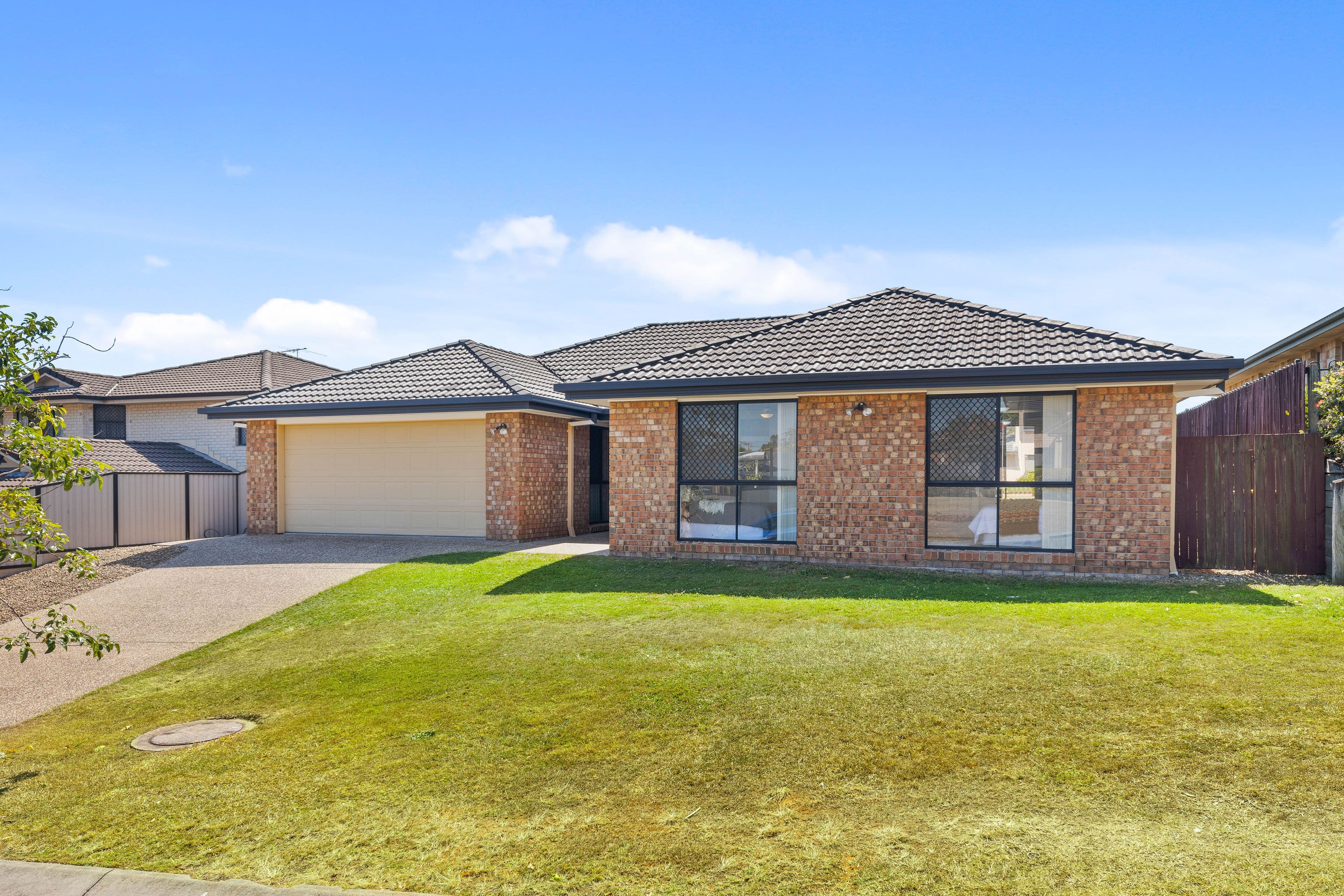 8 Picardie Close, Mansfield QLD 4122, Mansfield - Image 1