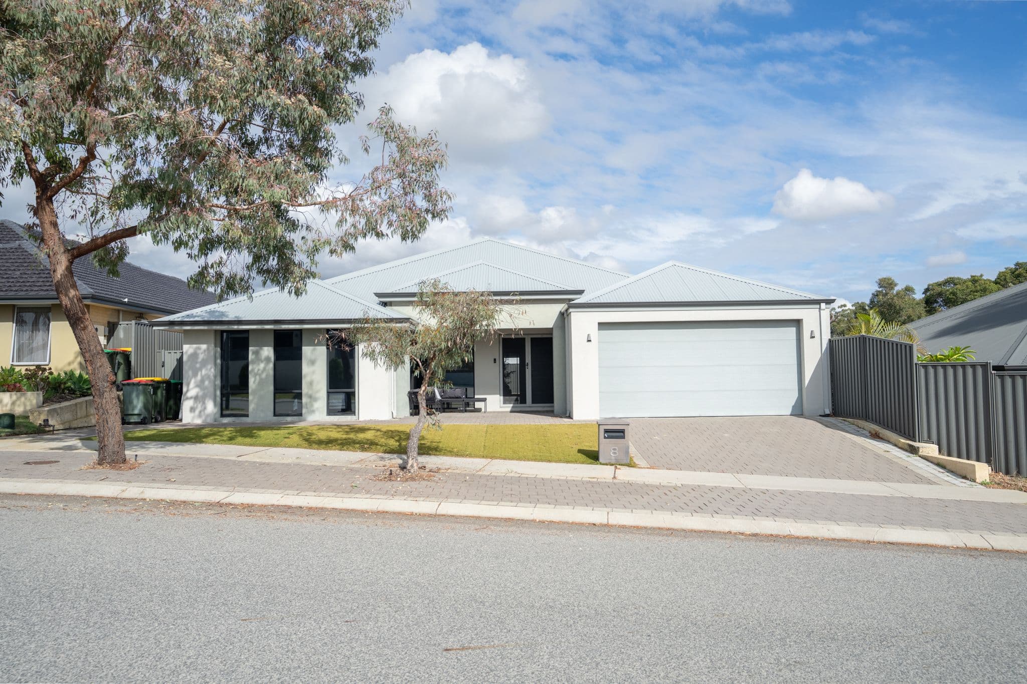 8 Bagatelle Road, Landsdale WA 6065, Landsdale - Image 1