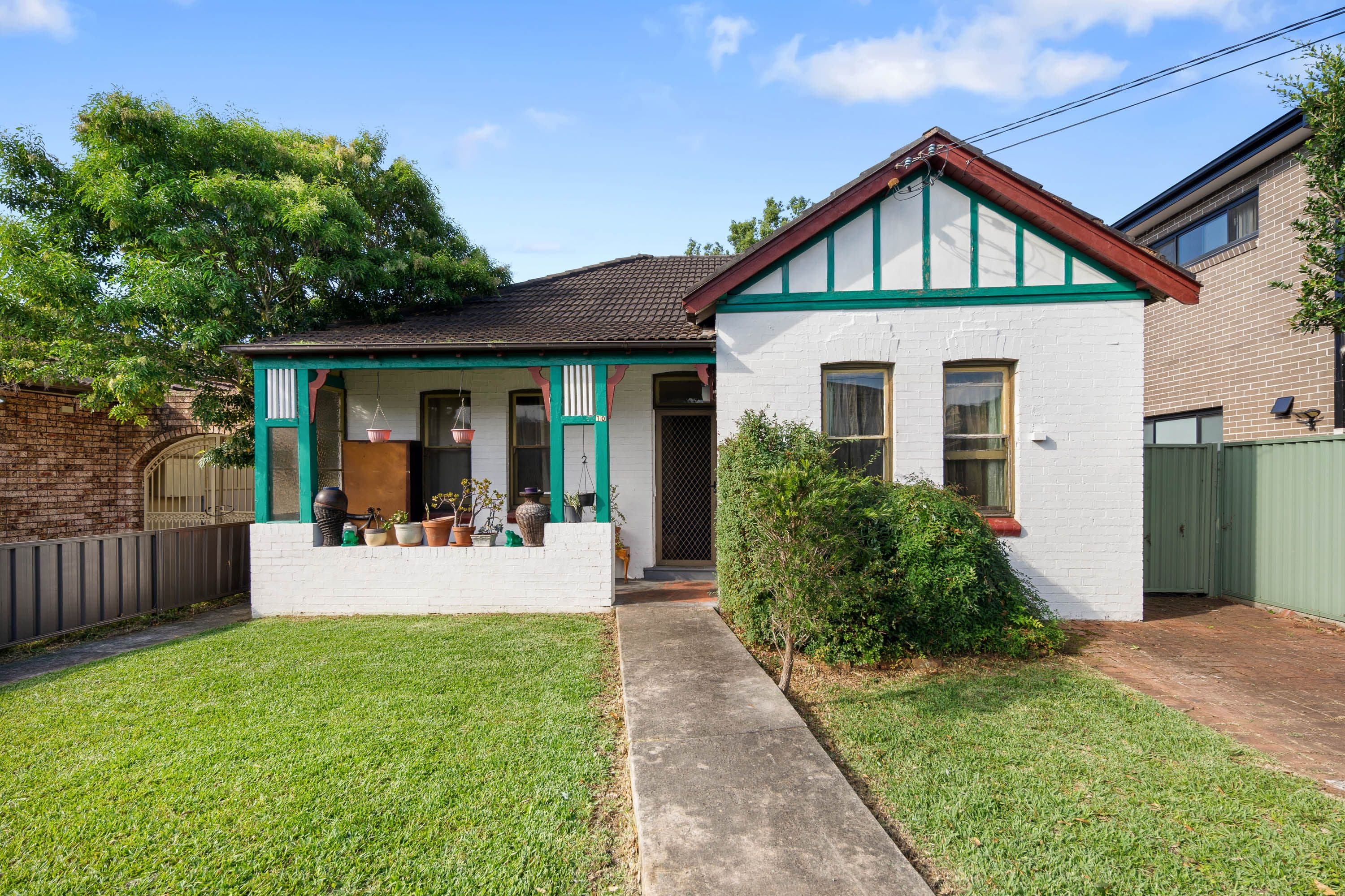 10 Smiths Avenue, Hurstville NSW 2220, Hurstville - Image 1