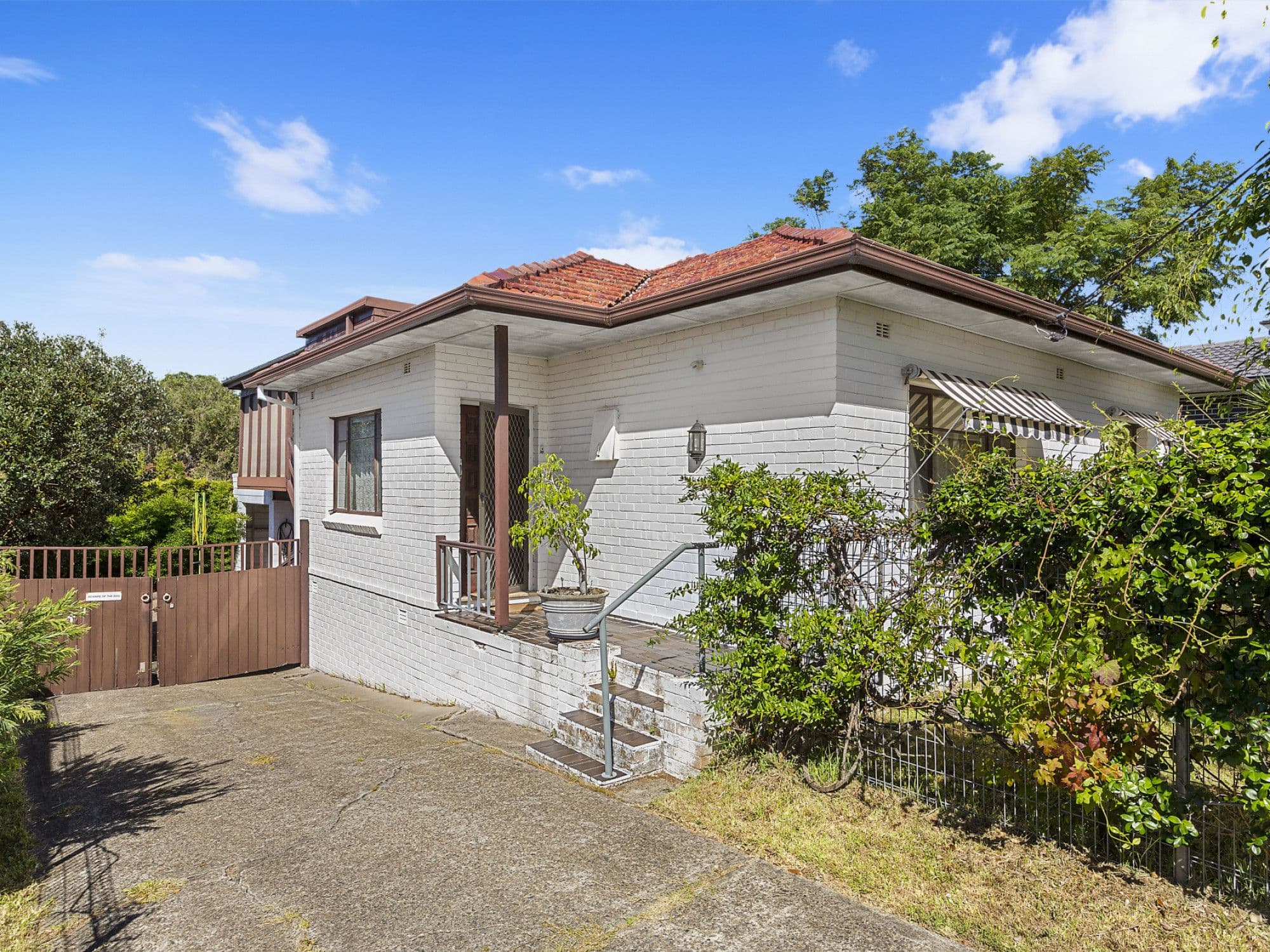 125 Victor Road, Dee Why - Image 1