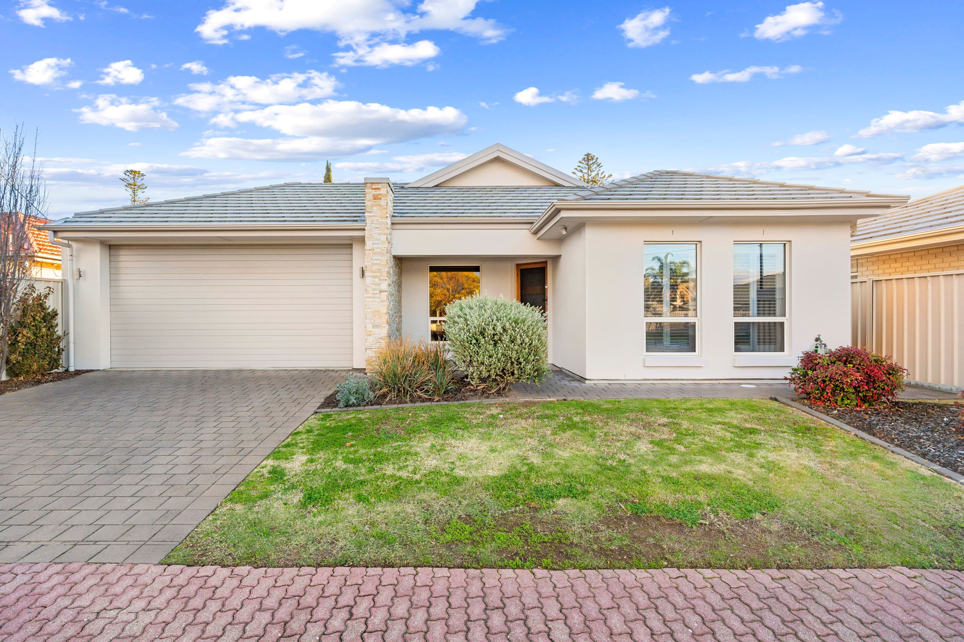 2A Derrick Place, Glenelg North SA 5045, Glenelg North - Image 1