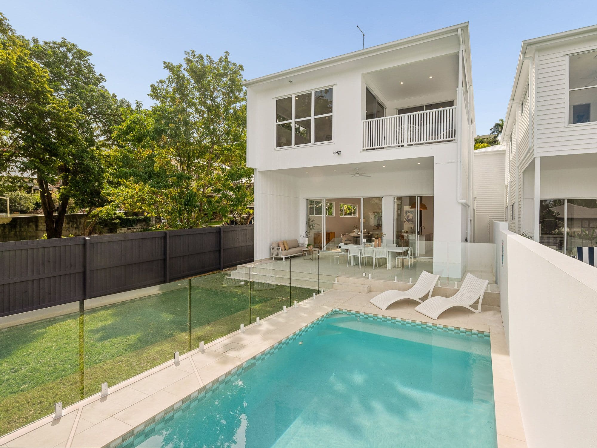 42 Barton Parade, Balmoral QLD 4171, Balmoral - Image 1