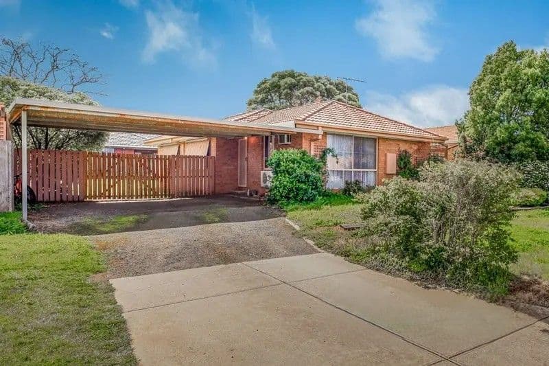 6 Jang Place, Kurunjang VIC 3337, Kurunjang - Image 1