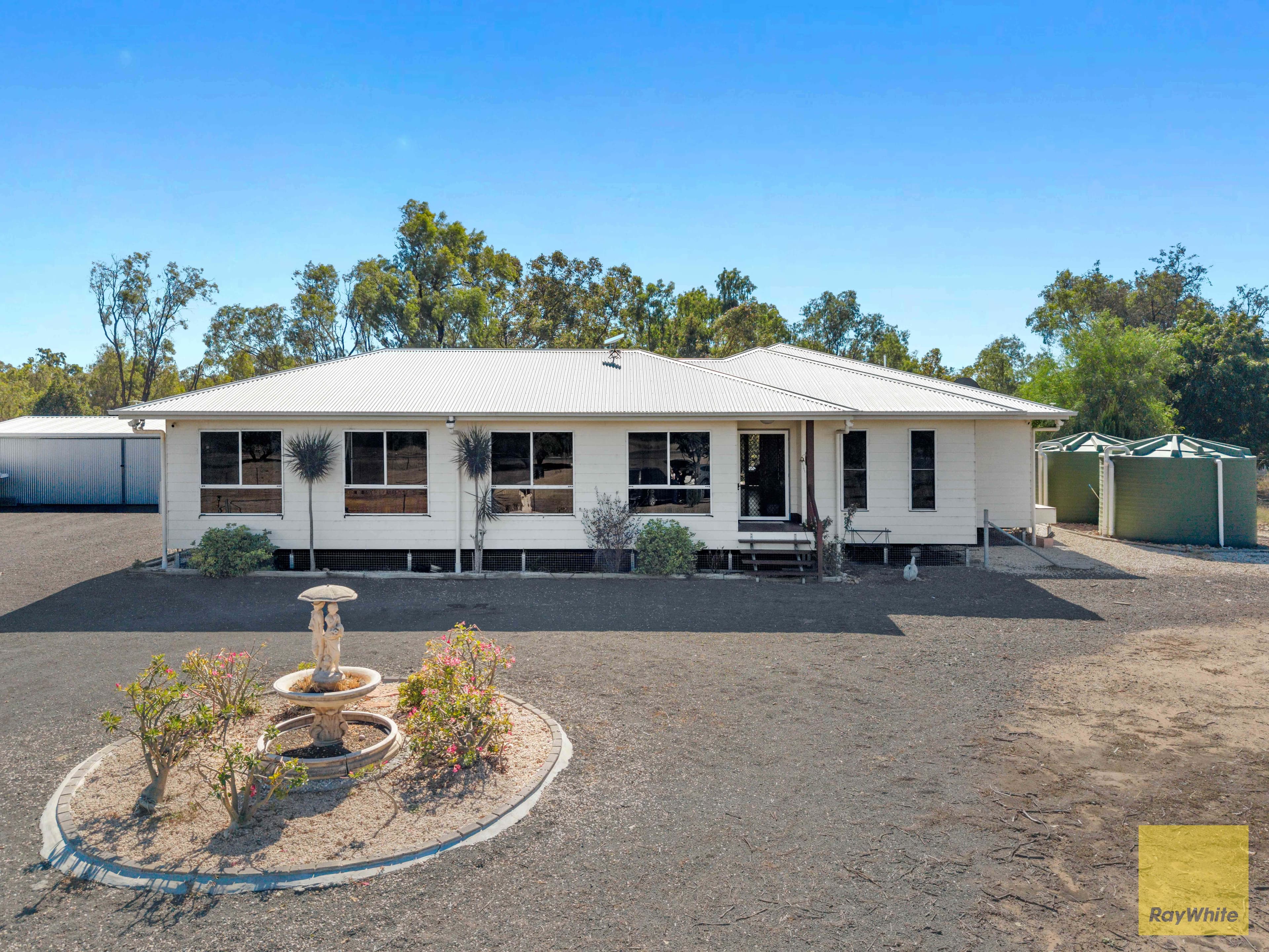 162 Chudleigh Drive, Emerald QLD 4720, Emerald - Image 1