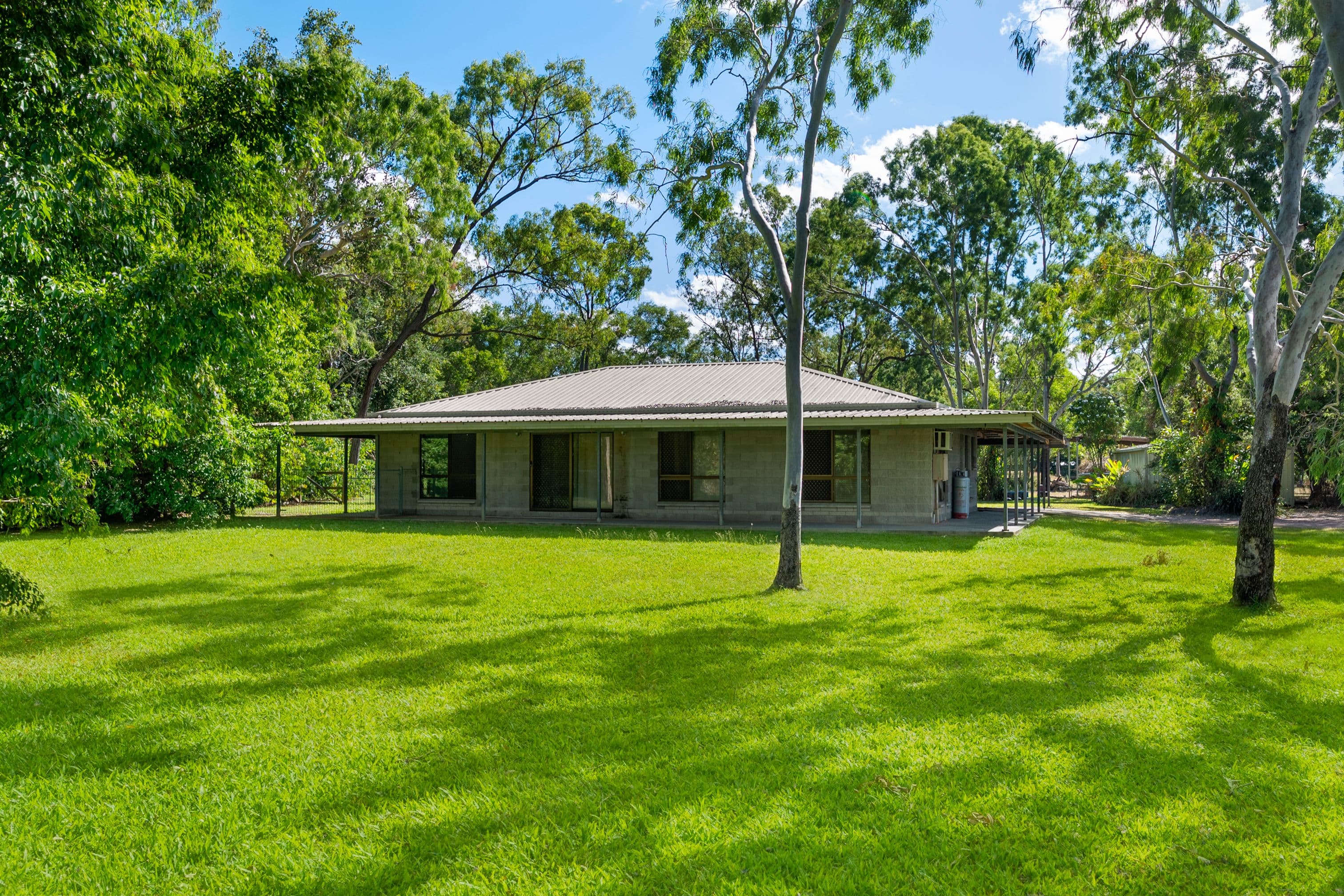 4 Gibraltar Road, Rangewood QLD 4817, Rangewood - Image 1