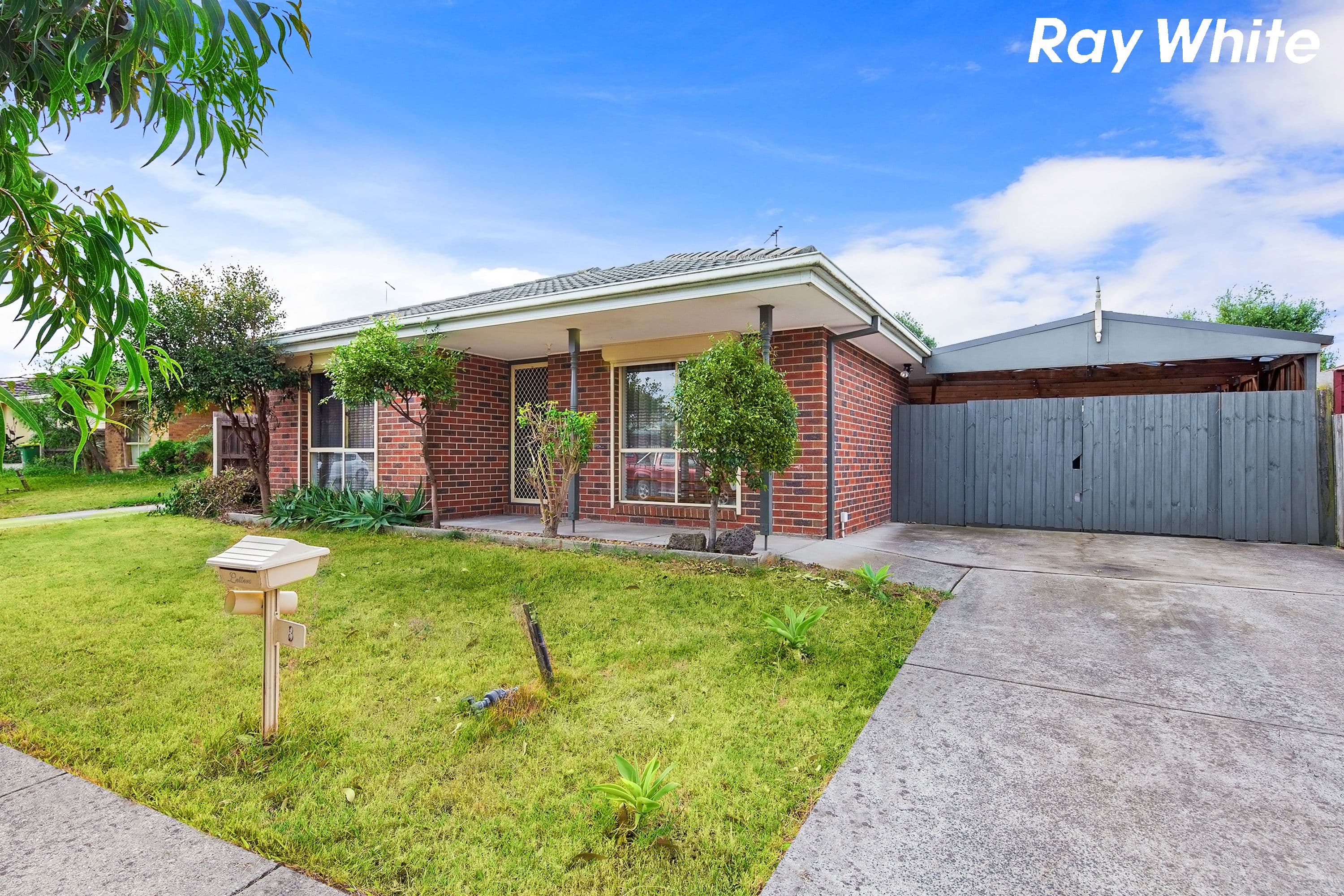 8 Claire Close, Pakenham VIC 3810, Pakenham - Image 1