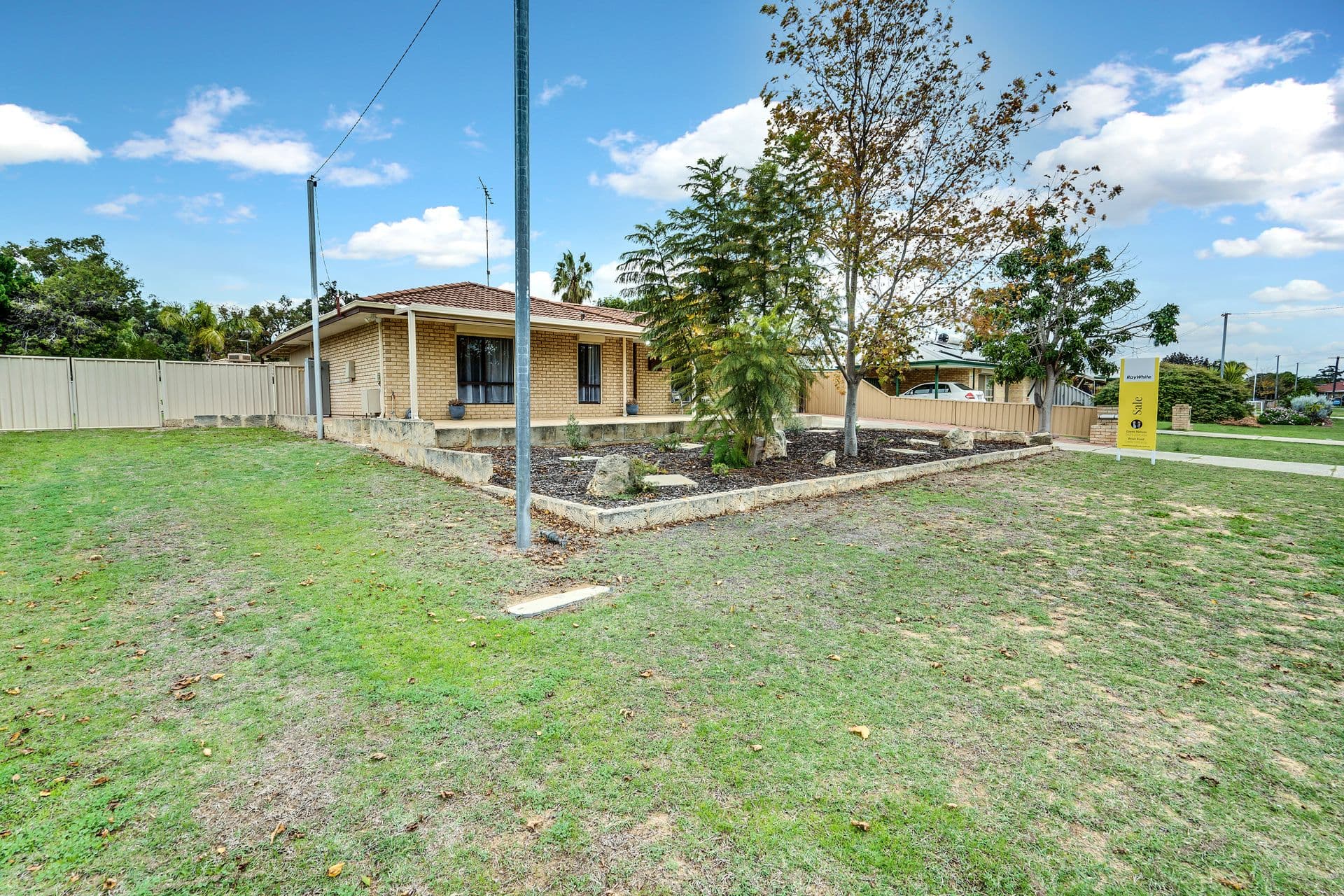 16 Saskatchewan Way, Greenfields WA 6210, Greenfields - Image 1