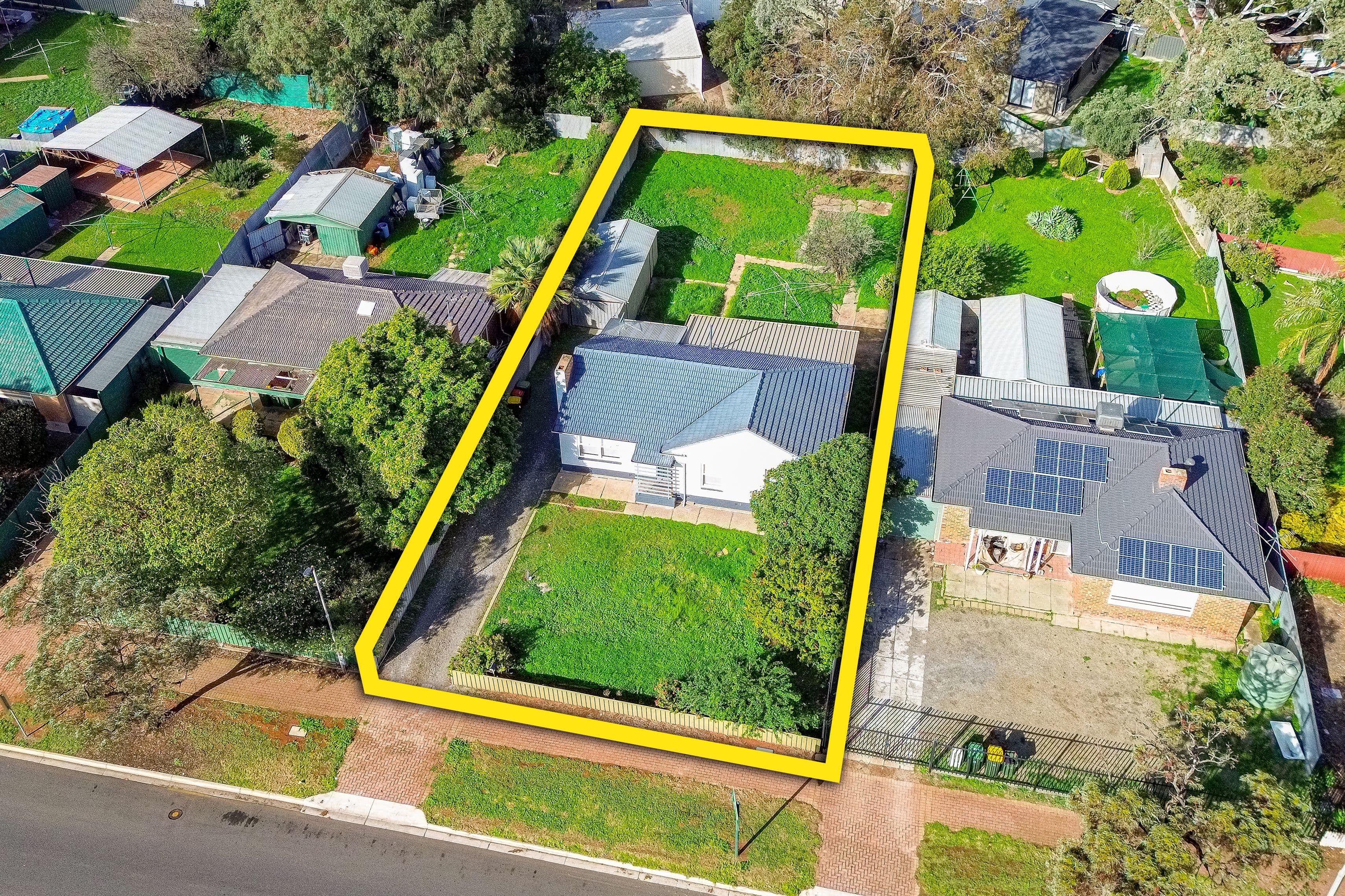 128 Woodford Road, Elizabeth North SA 5113, Elizabeth North - Image 1