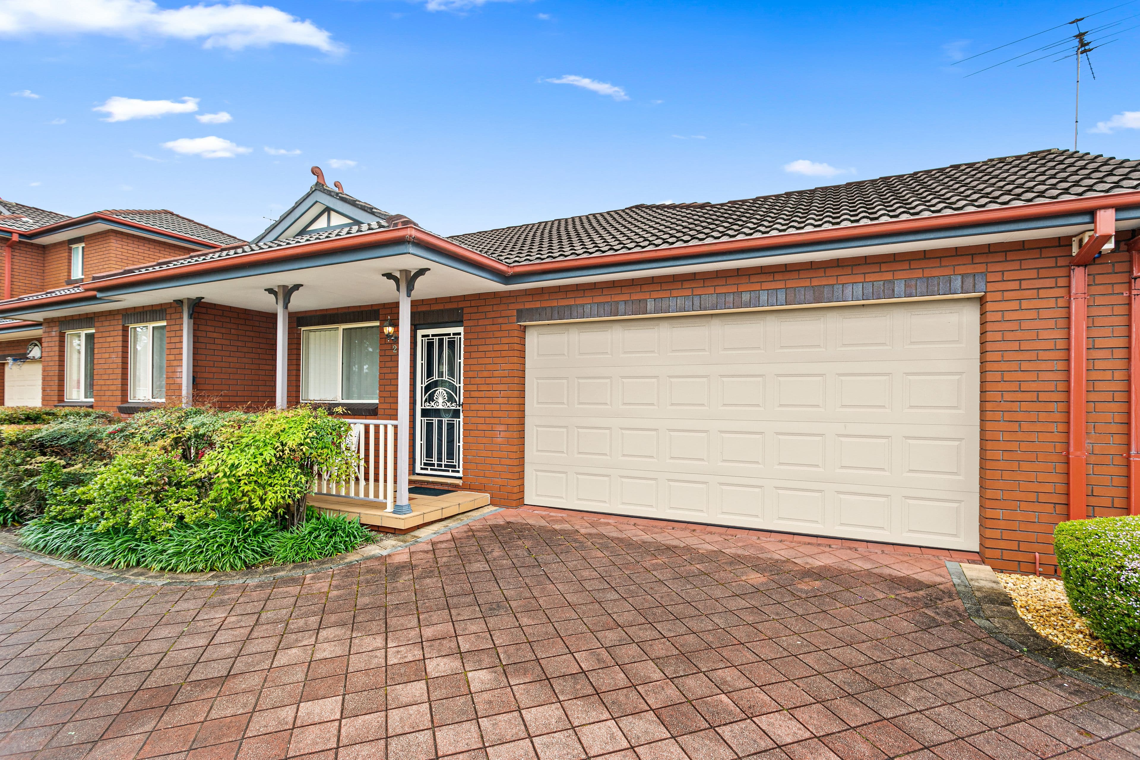 8 Louisa Street, Oatley NSW 2223, Oatley - Image 1