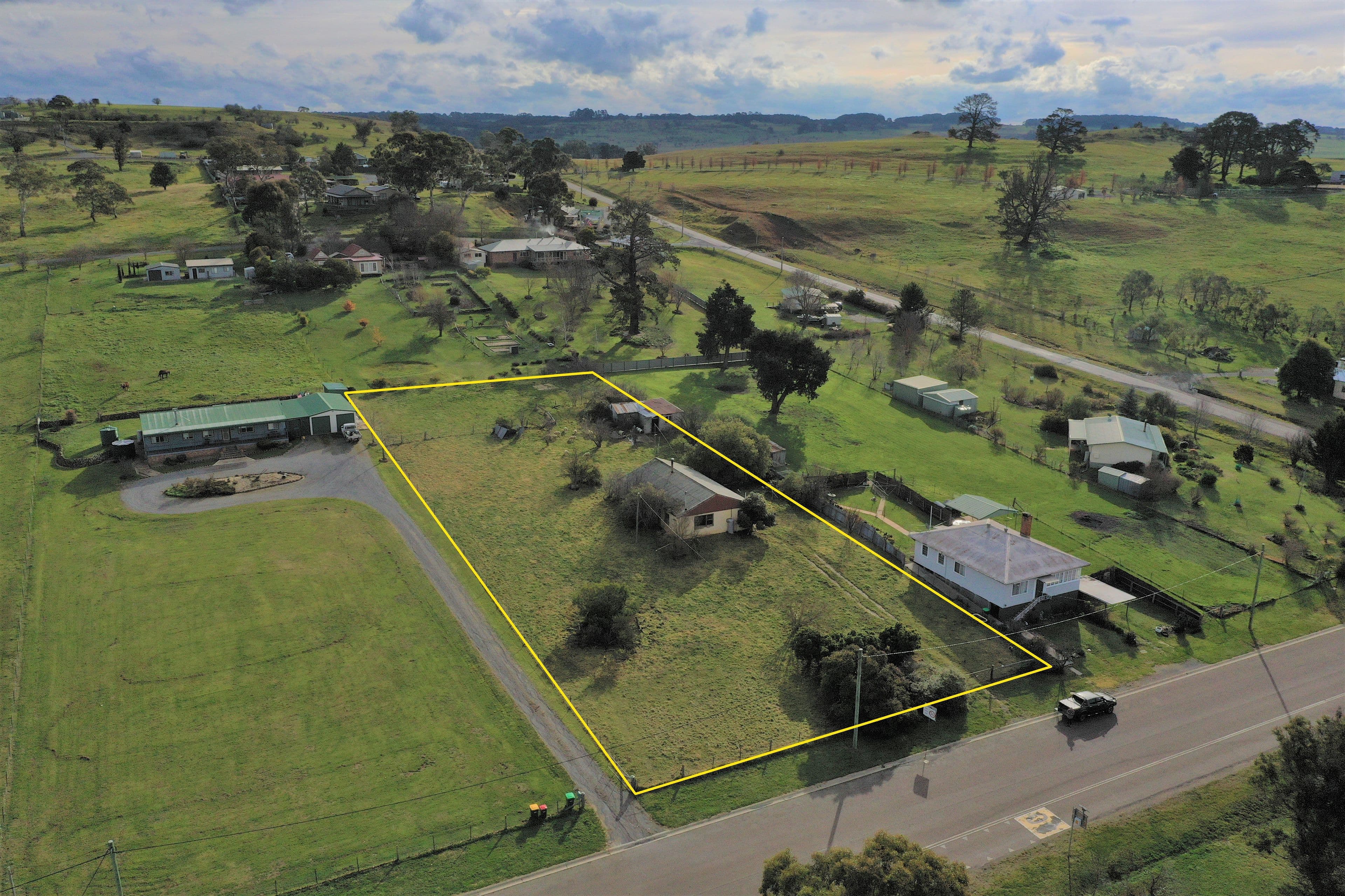 104 Orchard Street, Taralga NSW 2580, Taralga - Image 1