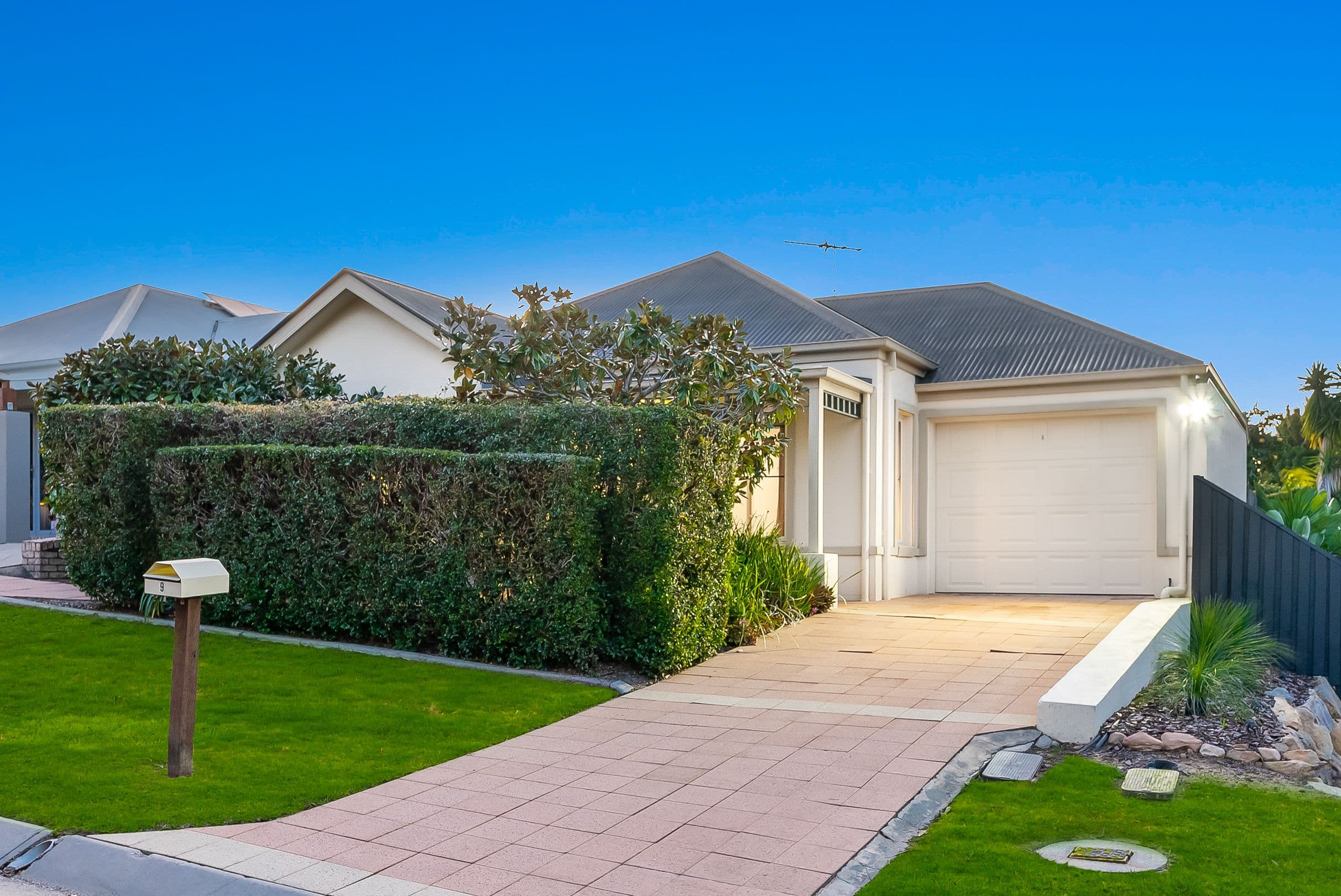 9 Douglas Circuit, North Lakes QLD 4509, North Lakes - Image 1