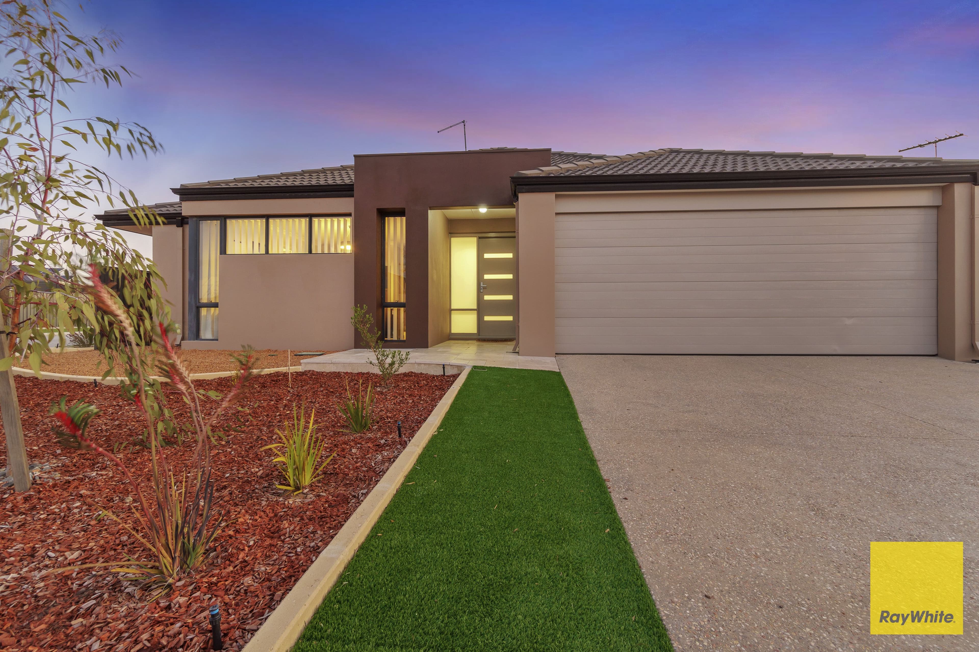 6 Malmaison Way, Landsdale WA 6065, Landsdale - Image 1