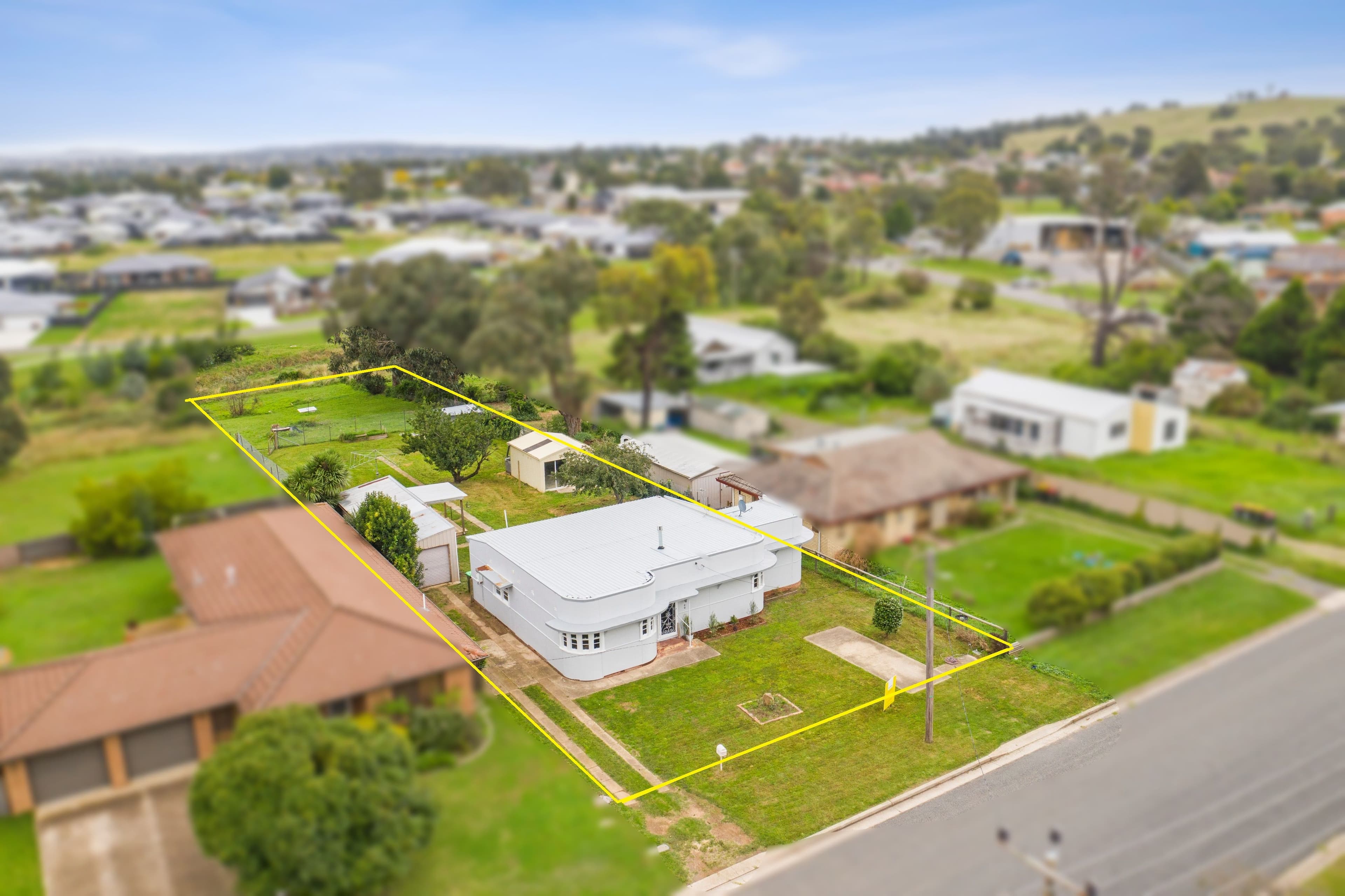 40 Wollondilly Avenue, Goulburn NSW 2580, Goulburn - Image 1