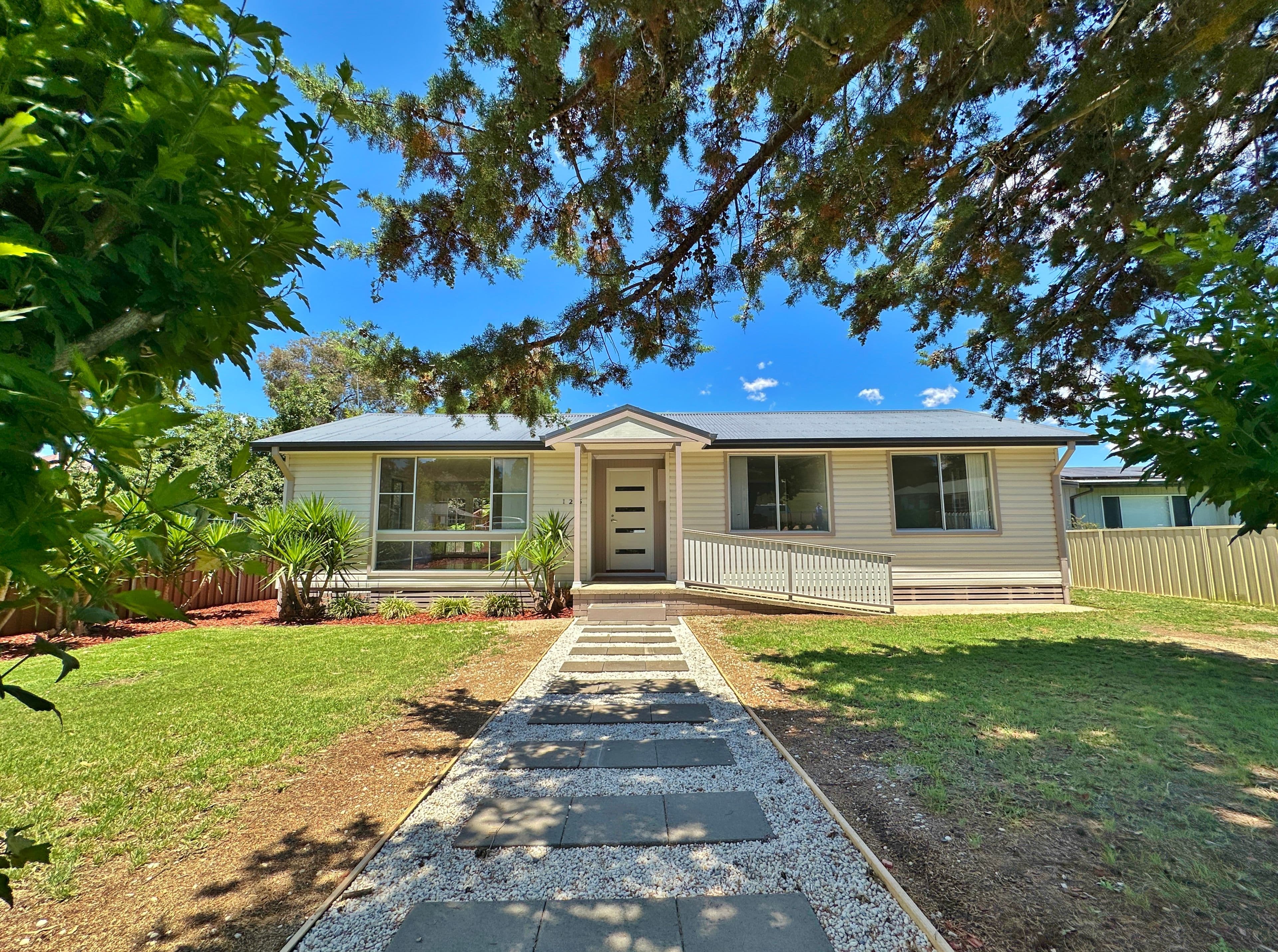 126 William Street, Young NSW 2594, Young - Image 1