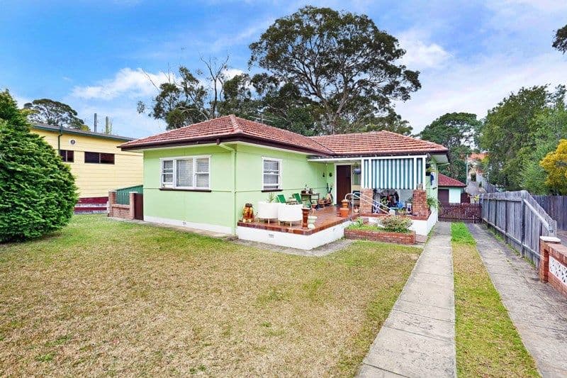 4 Badto Avenue, Gymea NSW 2227, Gymea - Image 1